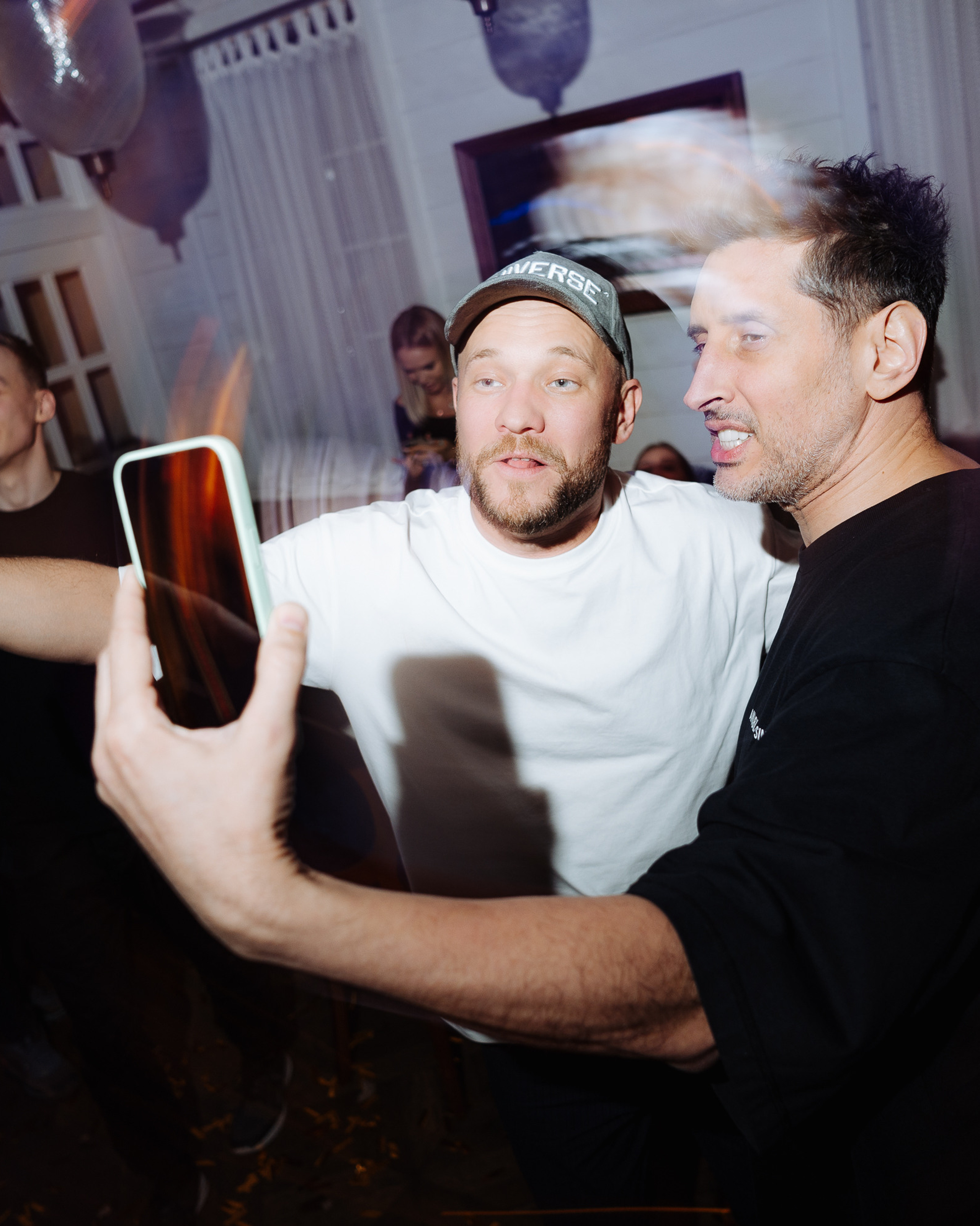 УГЛИ — Вечеринка в честь премьеры клипа VAVAN