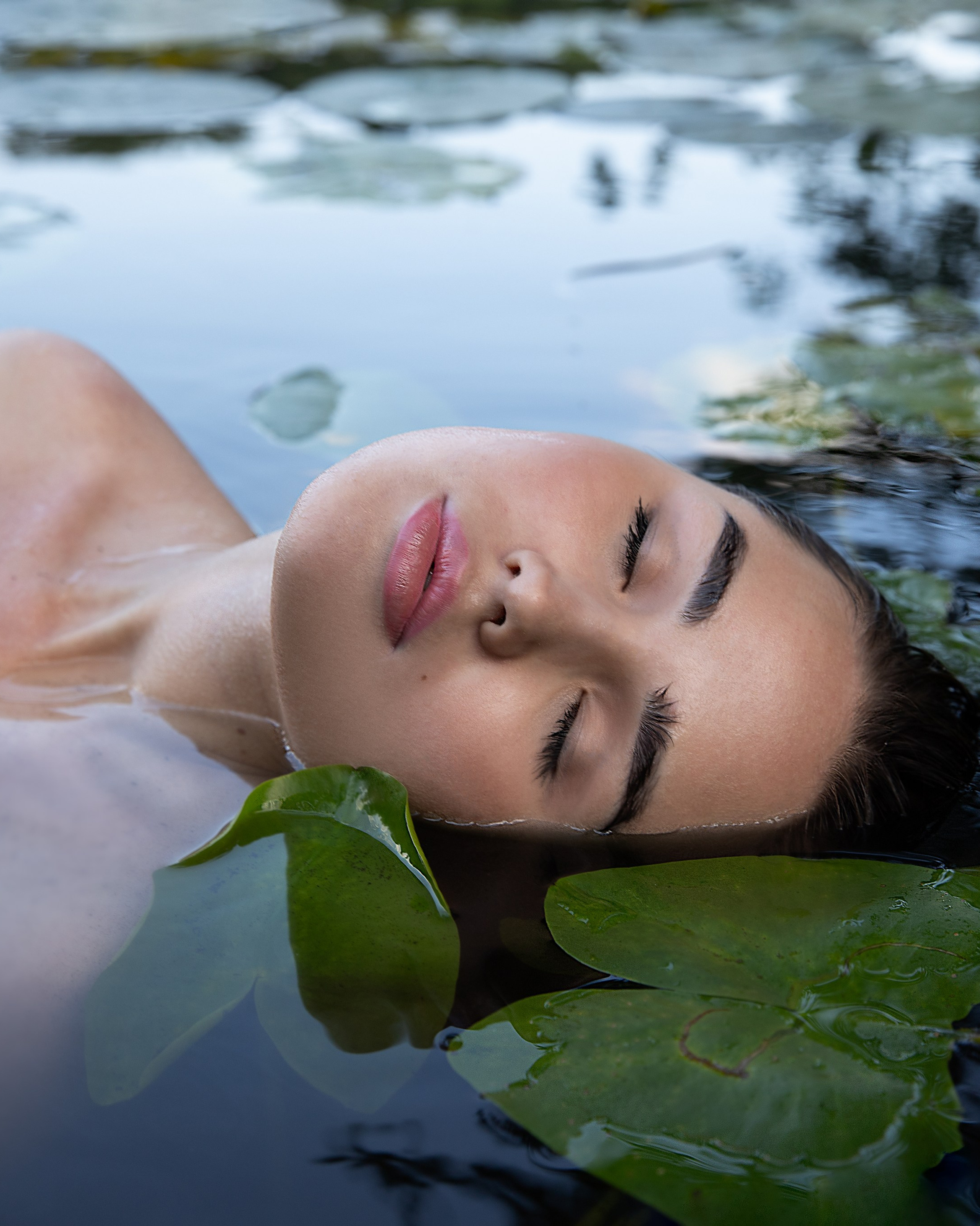 Кувшинки Аня