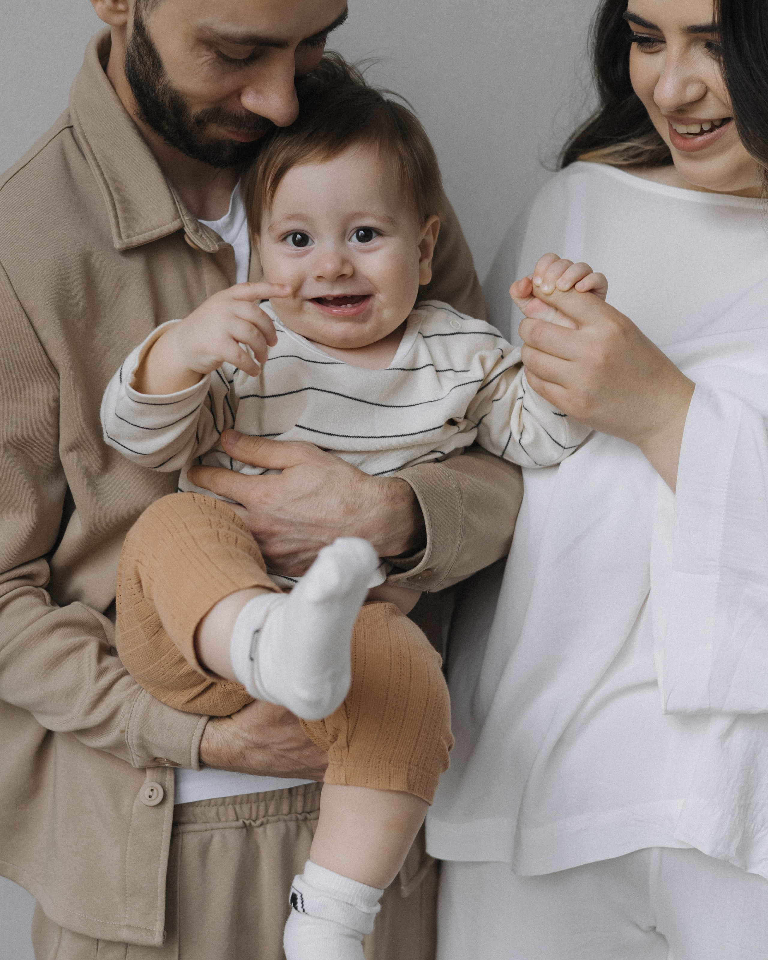 Семья с малышом