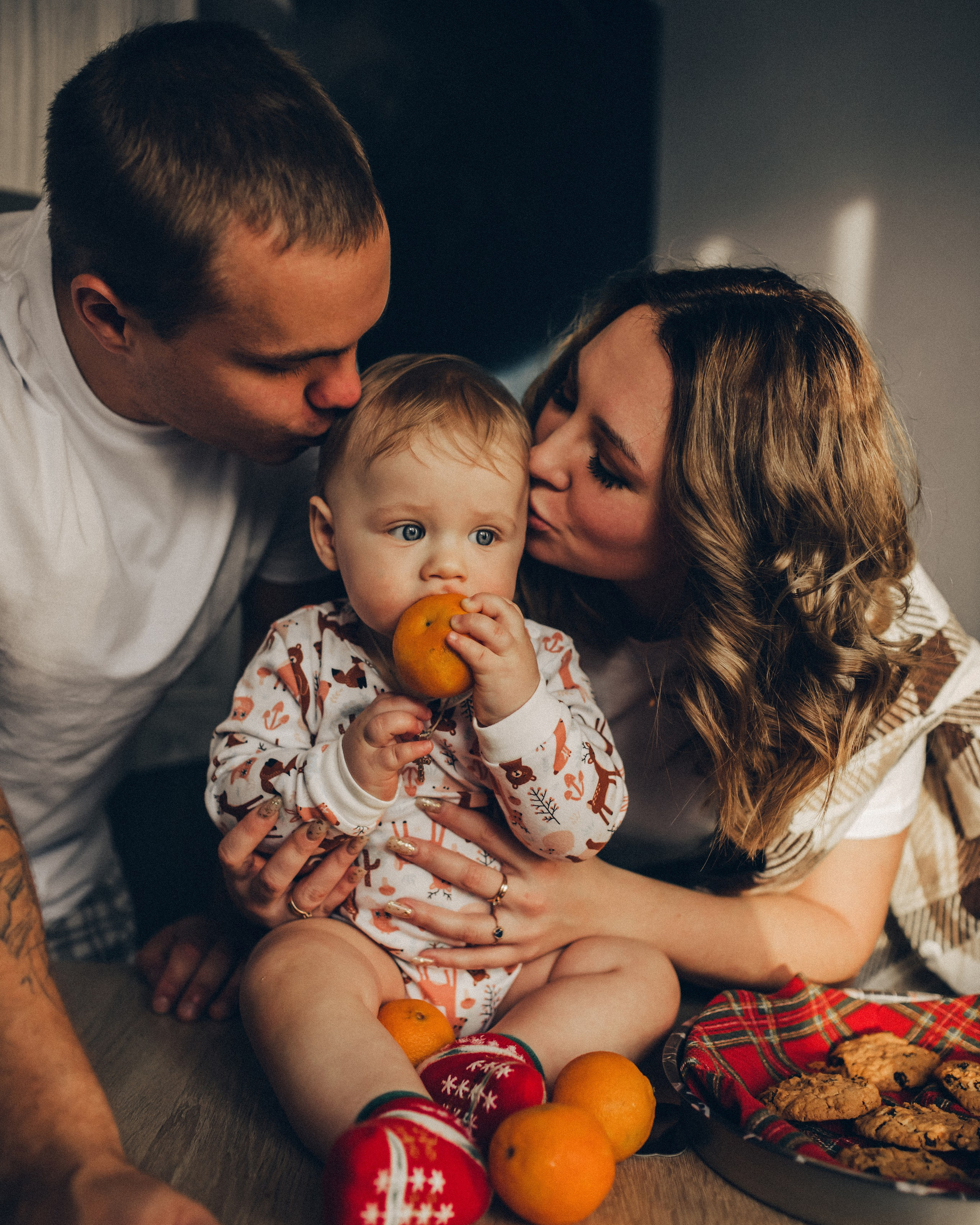 ЗАПАХ МАНДАРИНОВ