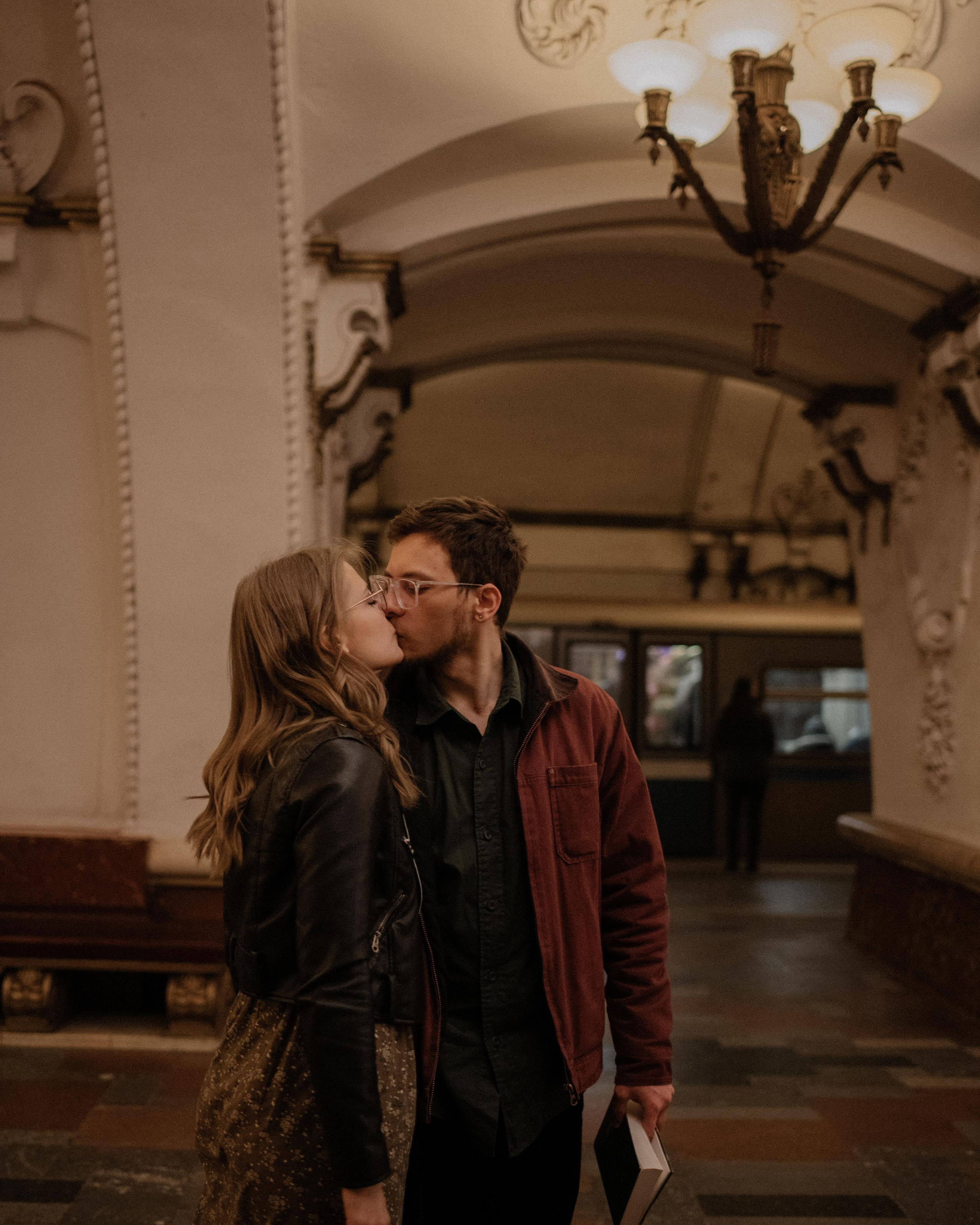 Оля и&nbsp;Толя