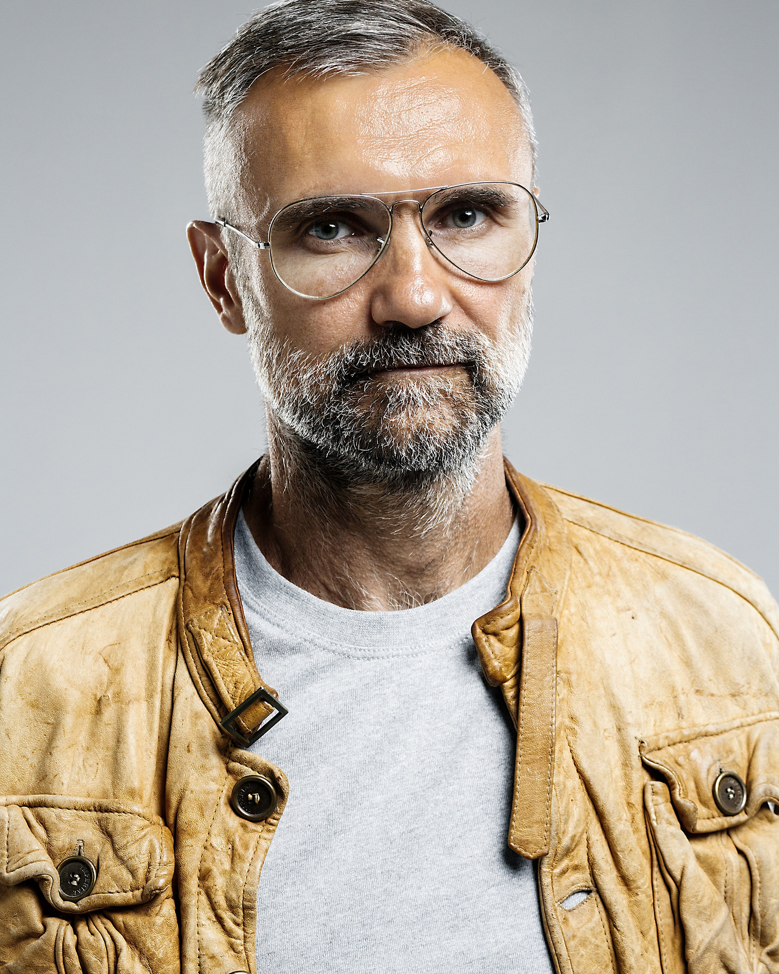 Портретная фотосессия в студии для Владислава