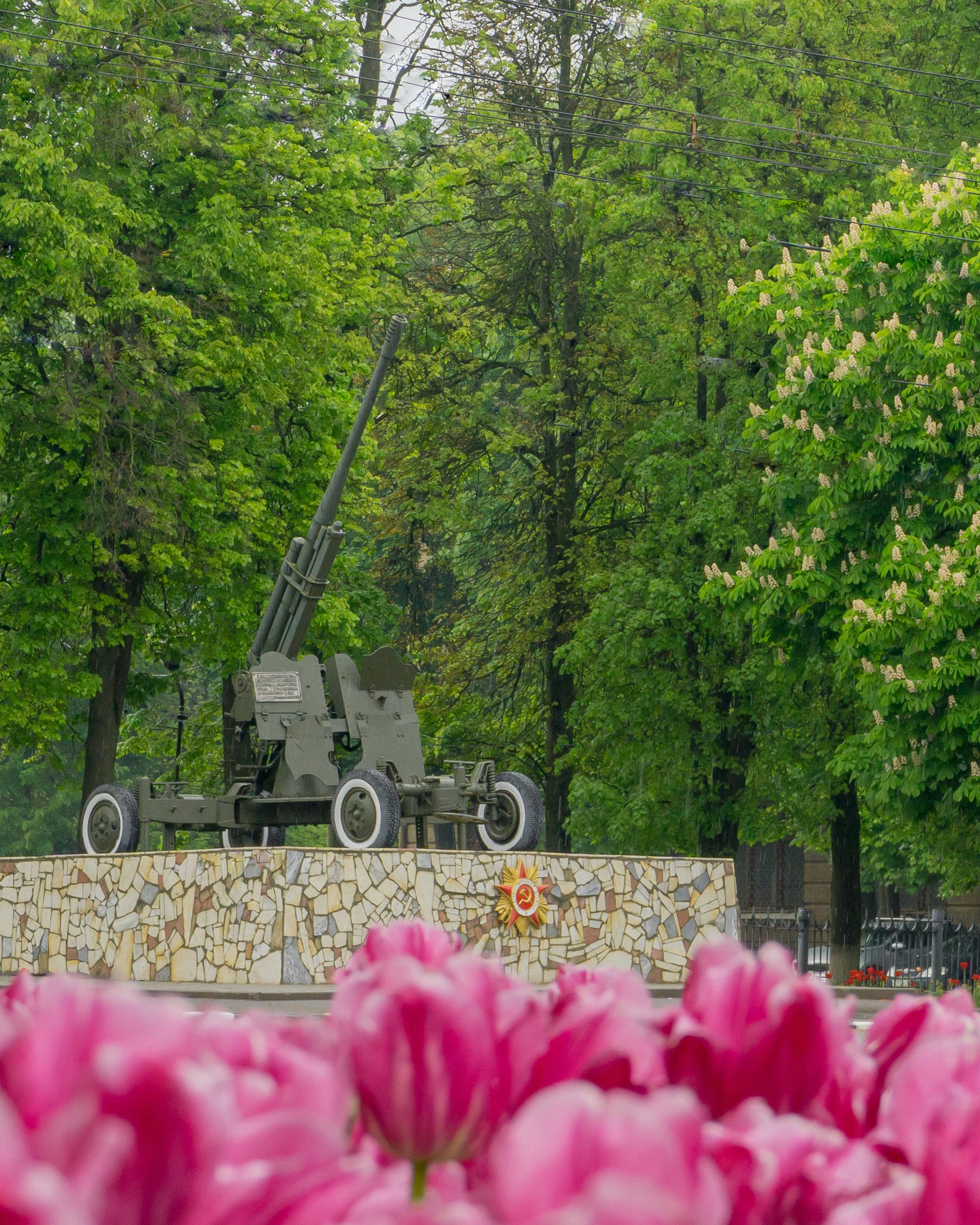 Мемориал&nbsp;— Памятник воинам-зенитчикам в&nbsp;городе Тула