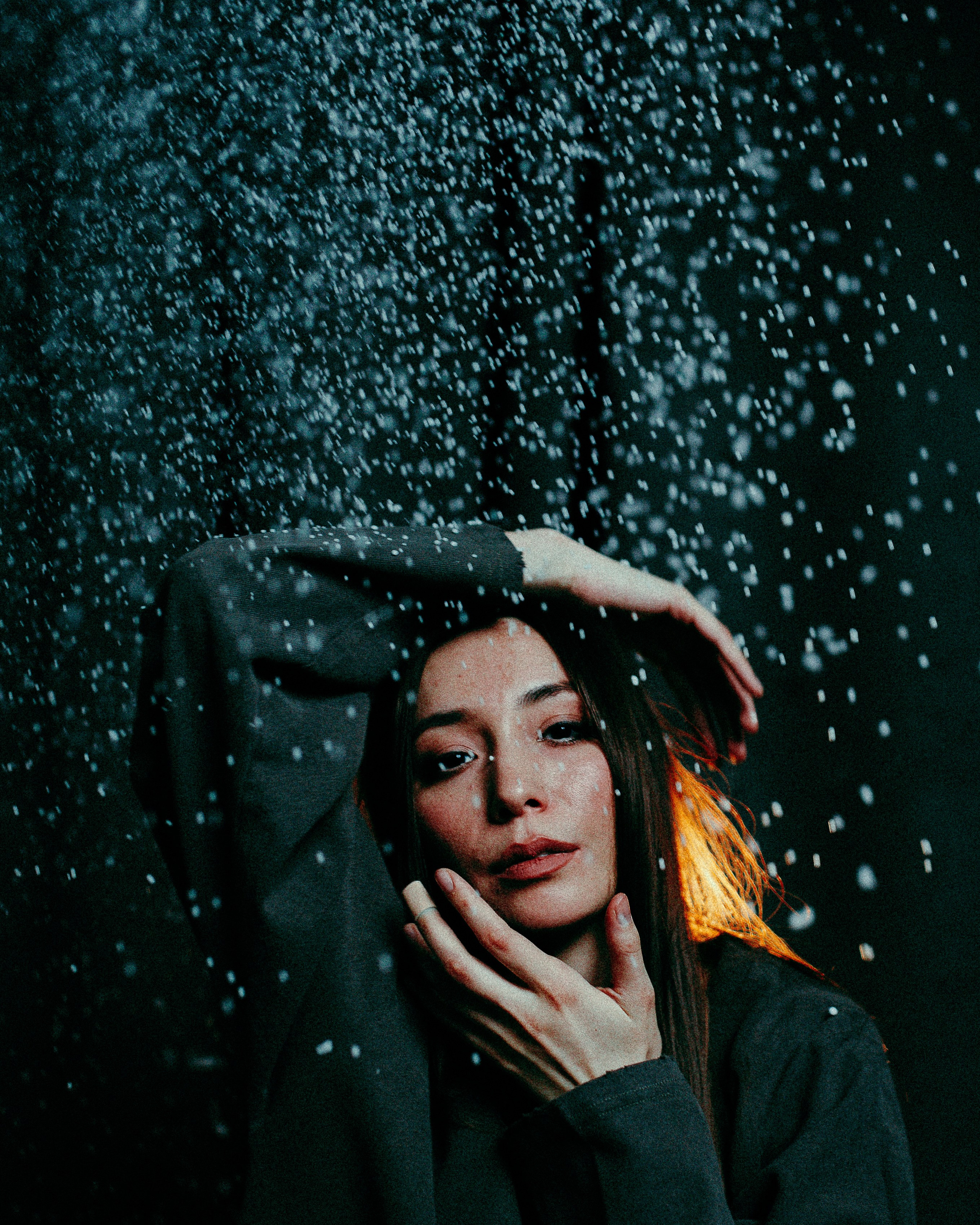 Танцуй. Дома. Танцуй.