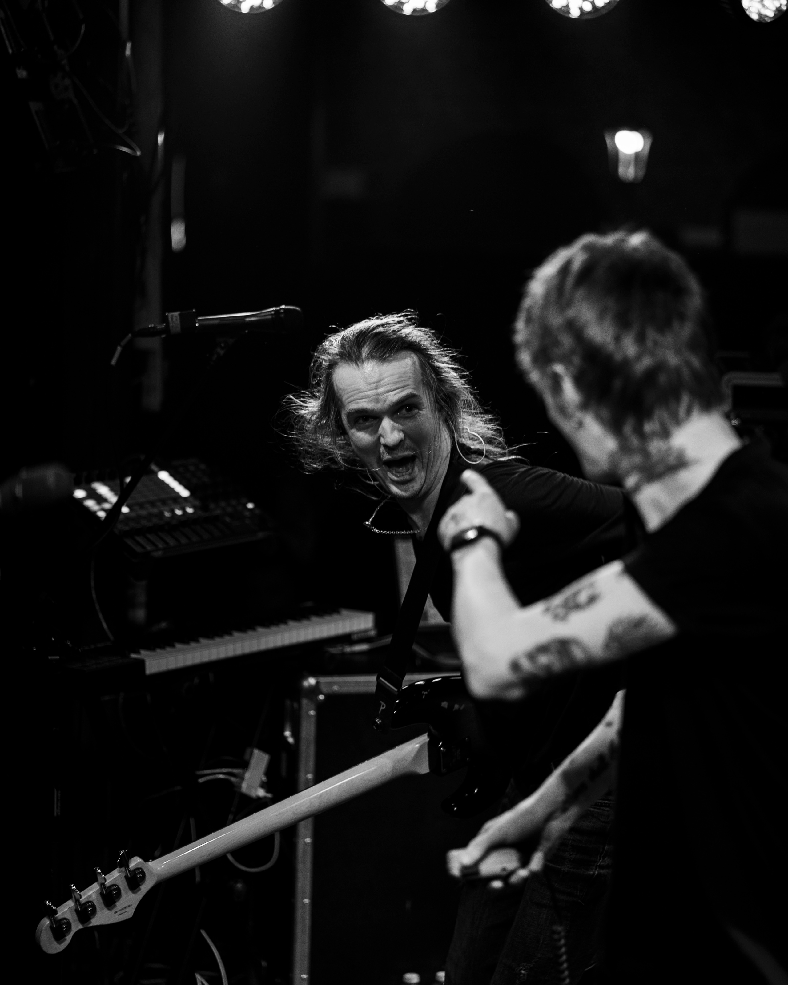 Jane Air / Sherwood Pub