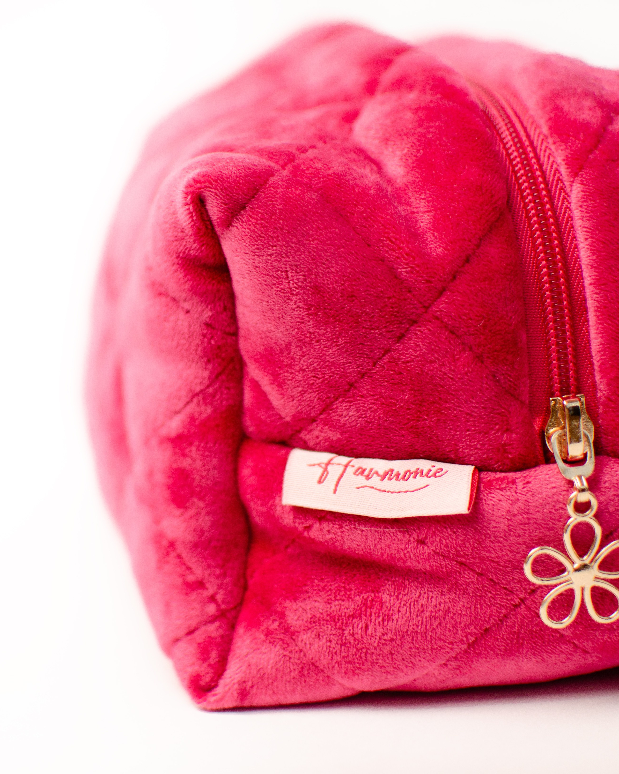 Косметички для Золотого Яблока