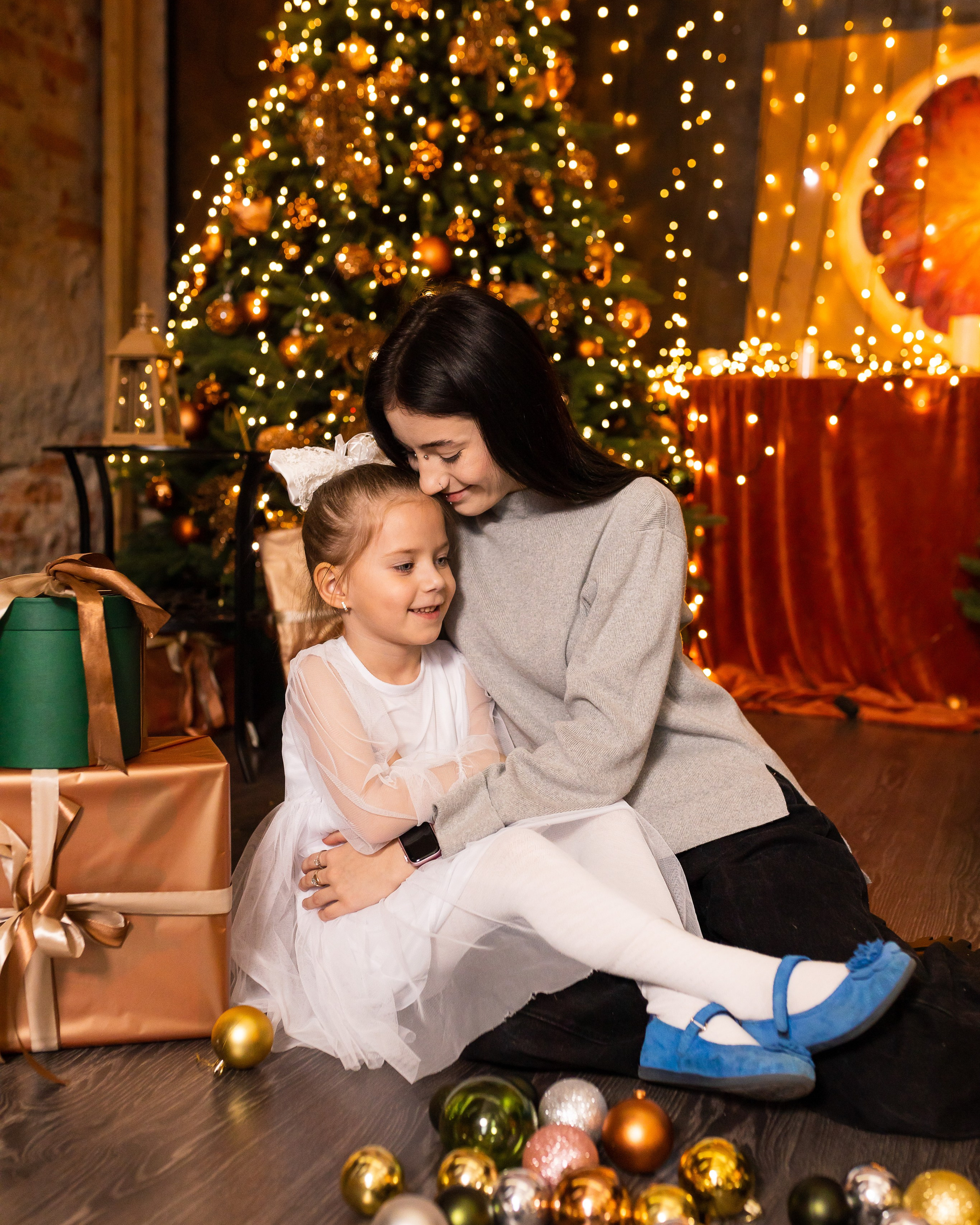 Мама, папа, я и моя сестренка