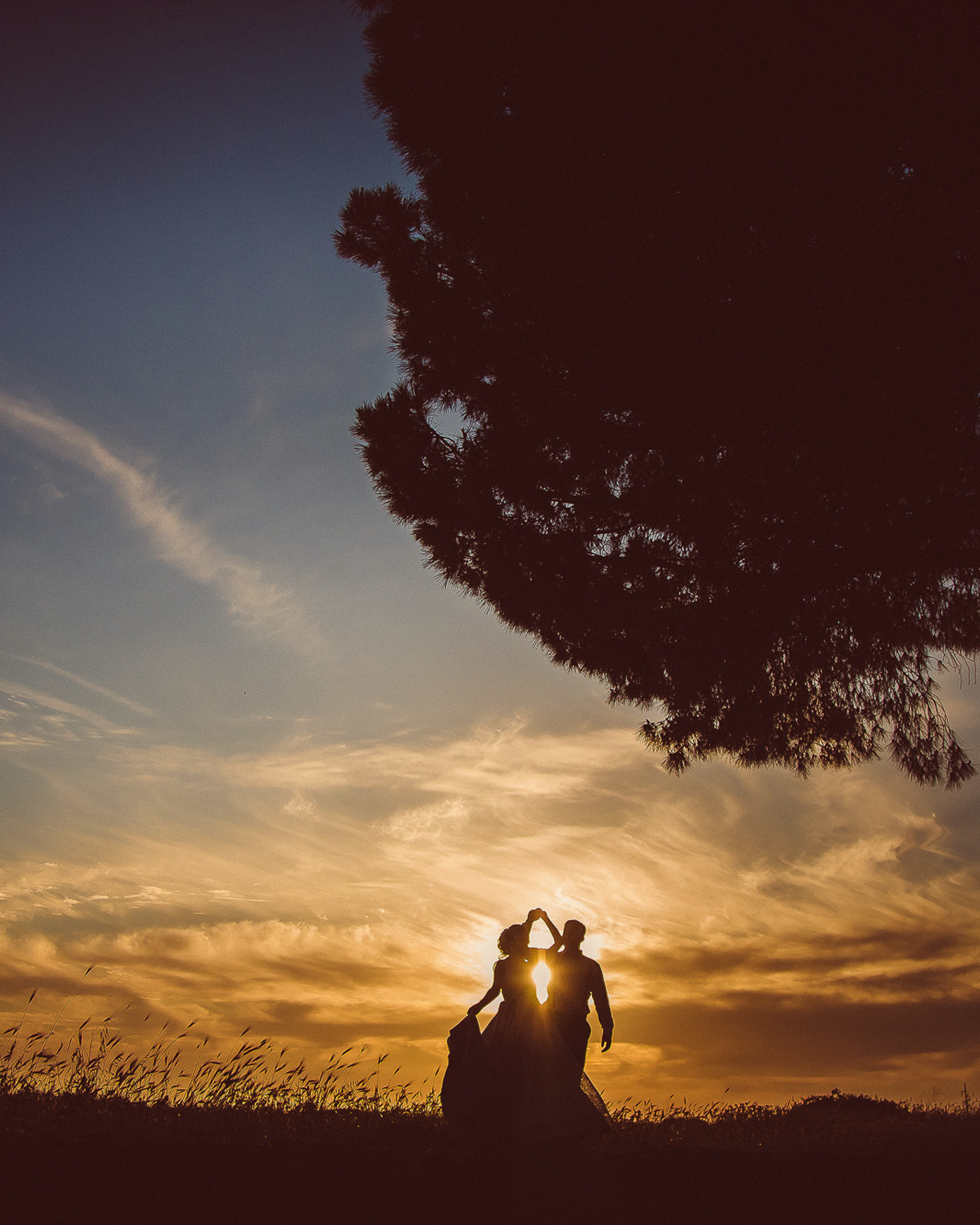 НИКОЛАЙ И АННА