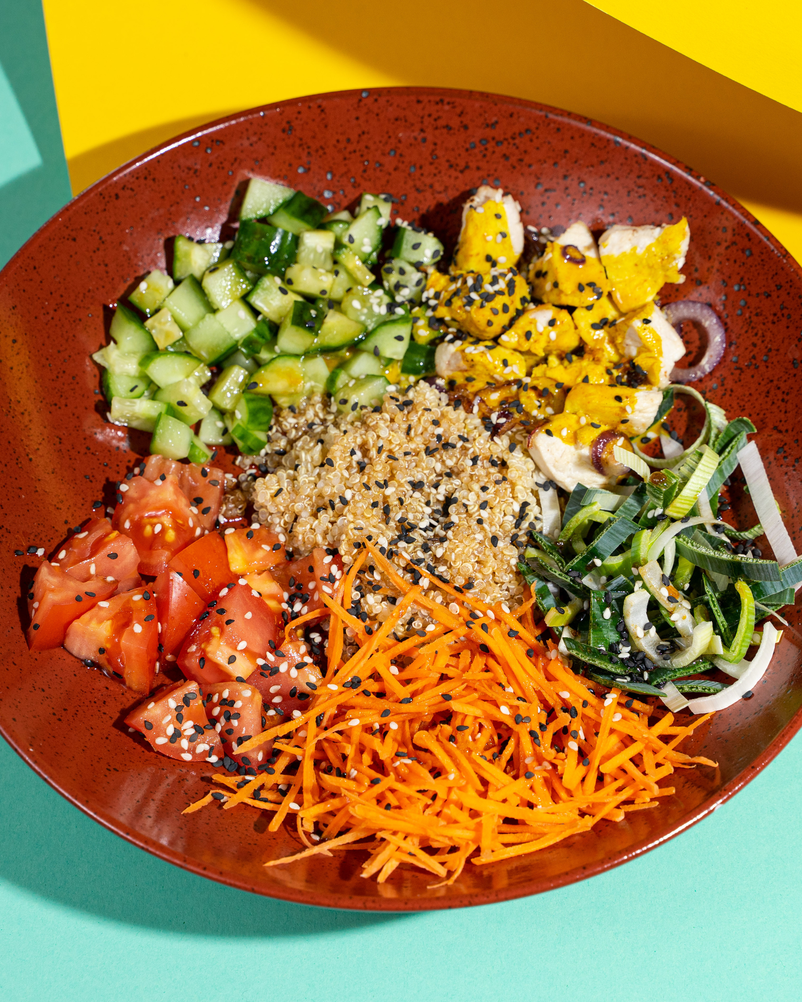 МЕНЮ В ЯРКИХ ЦВЕТАХ