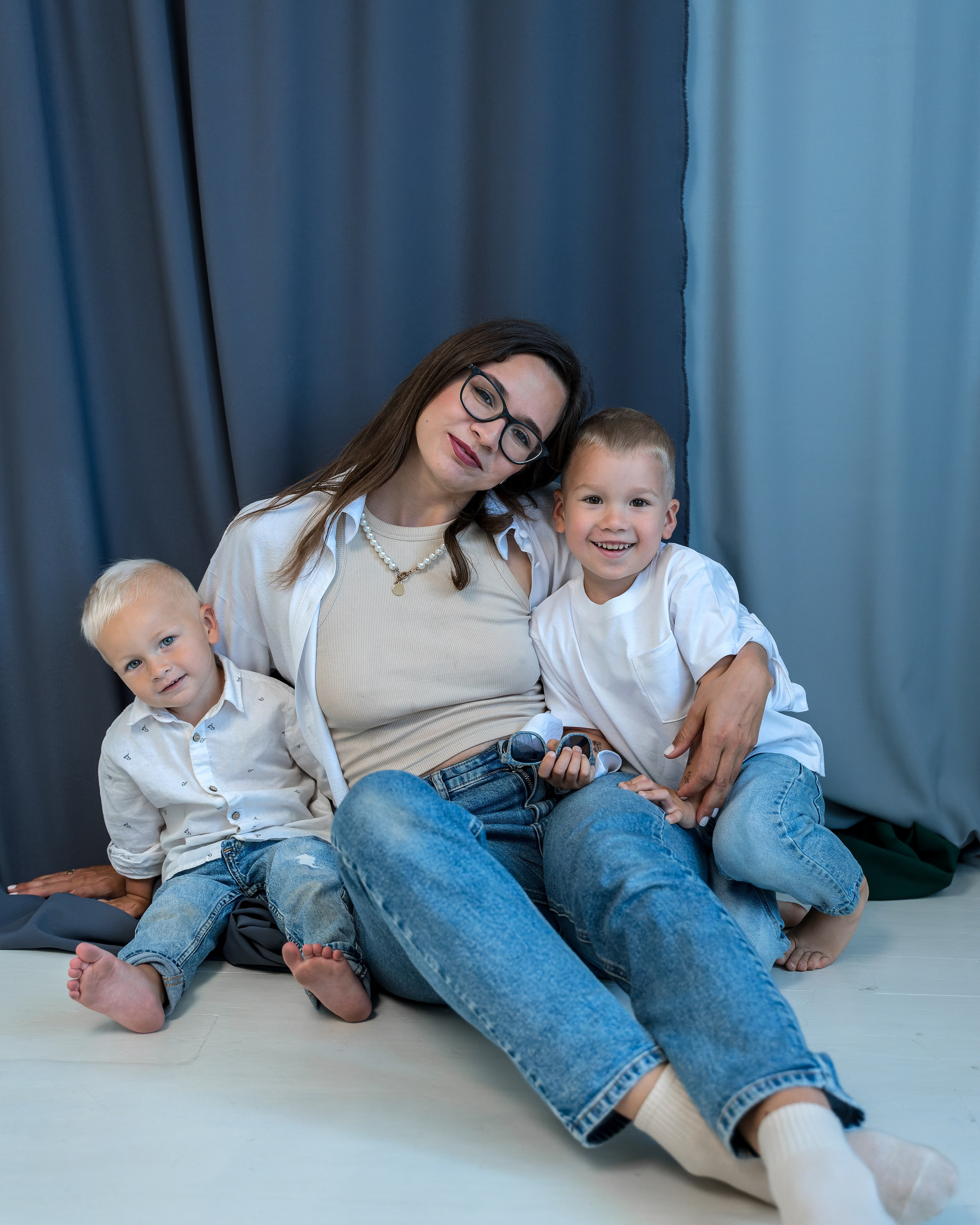 Мама и сыновья