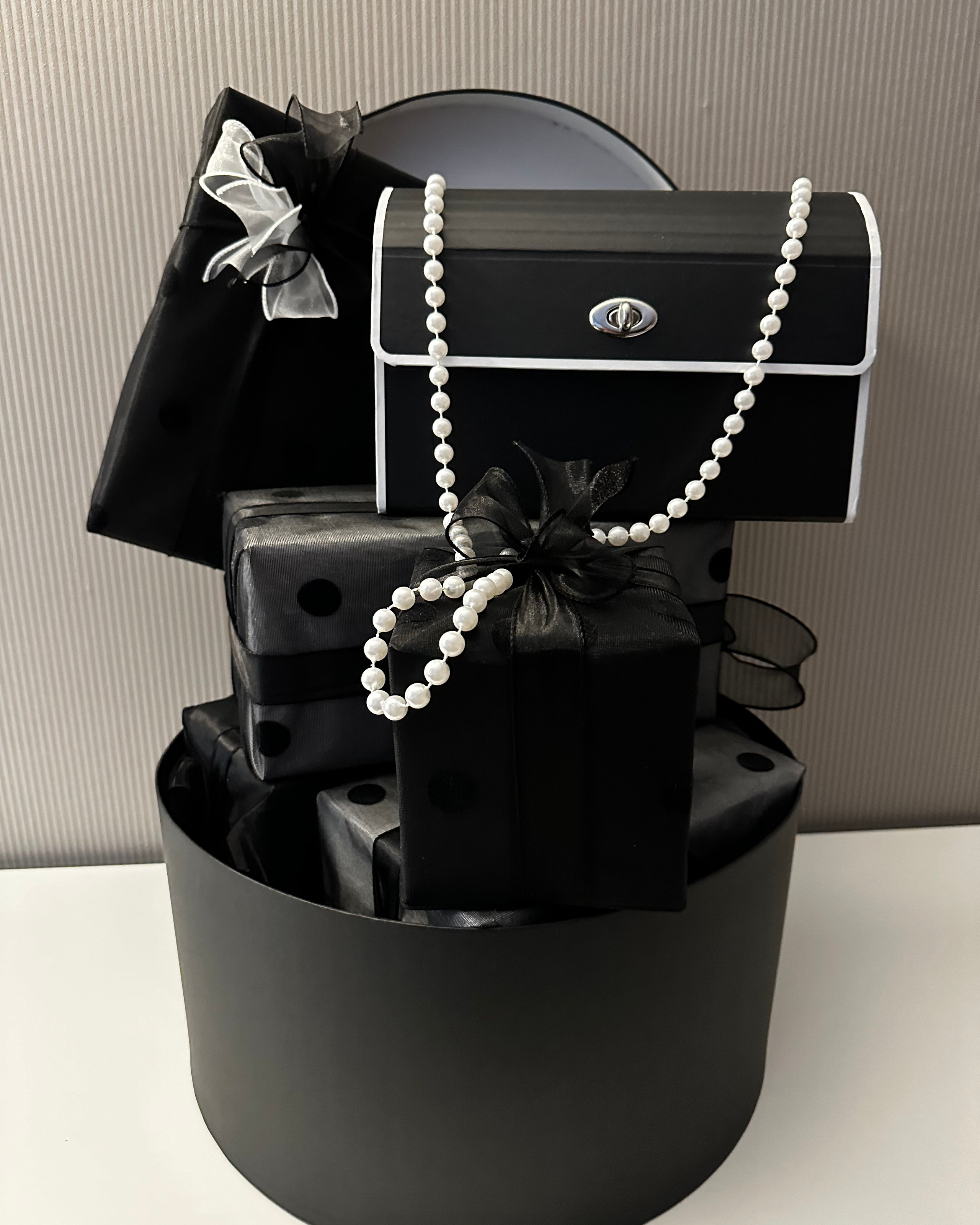 Женский подарок