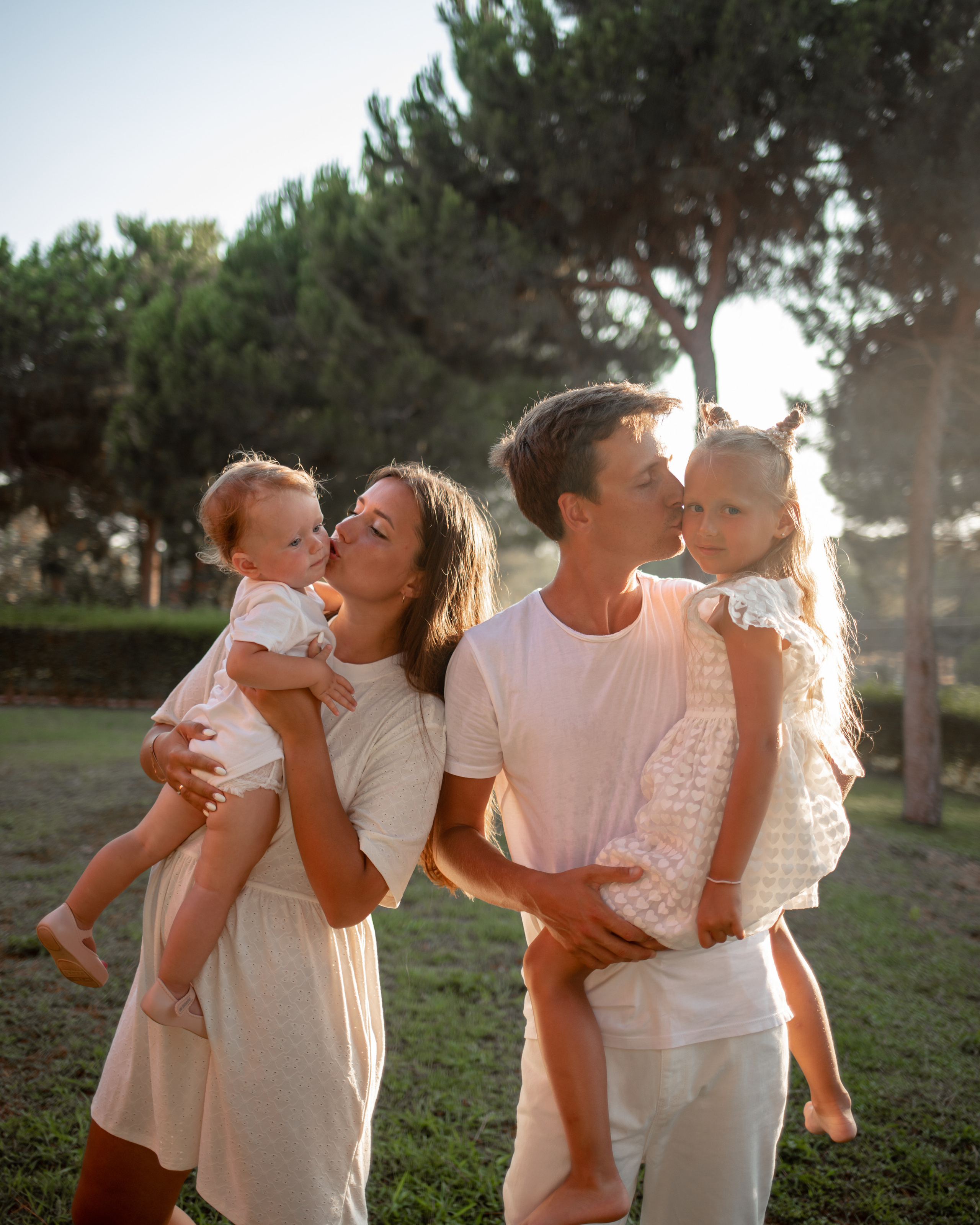 Дима Вика и девочки