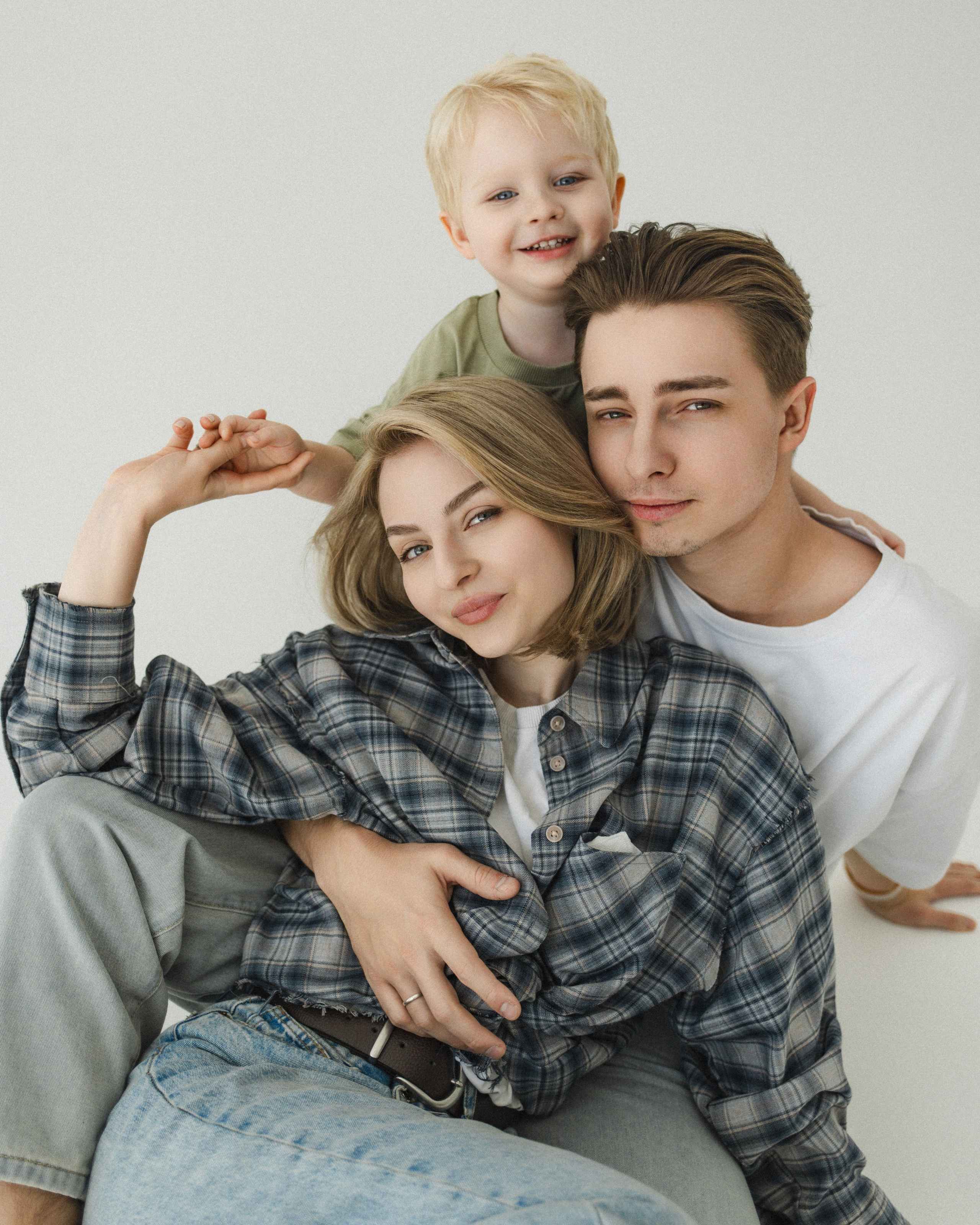 Костя Настя Марк