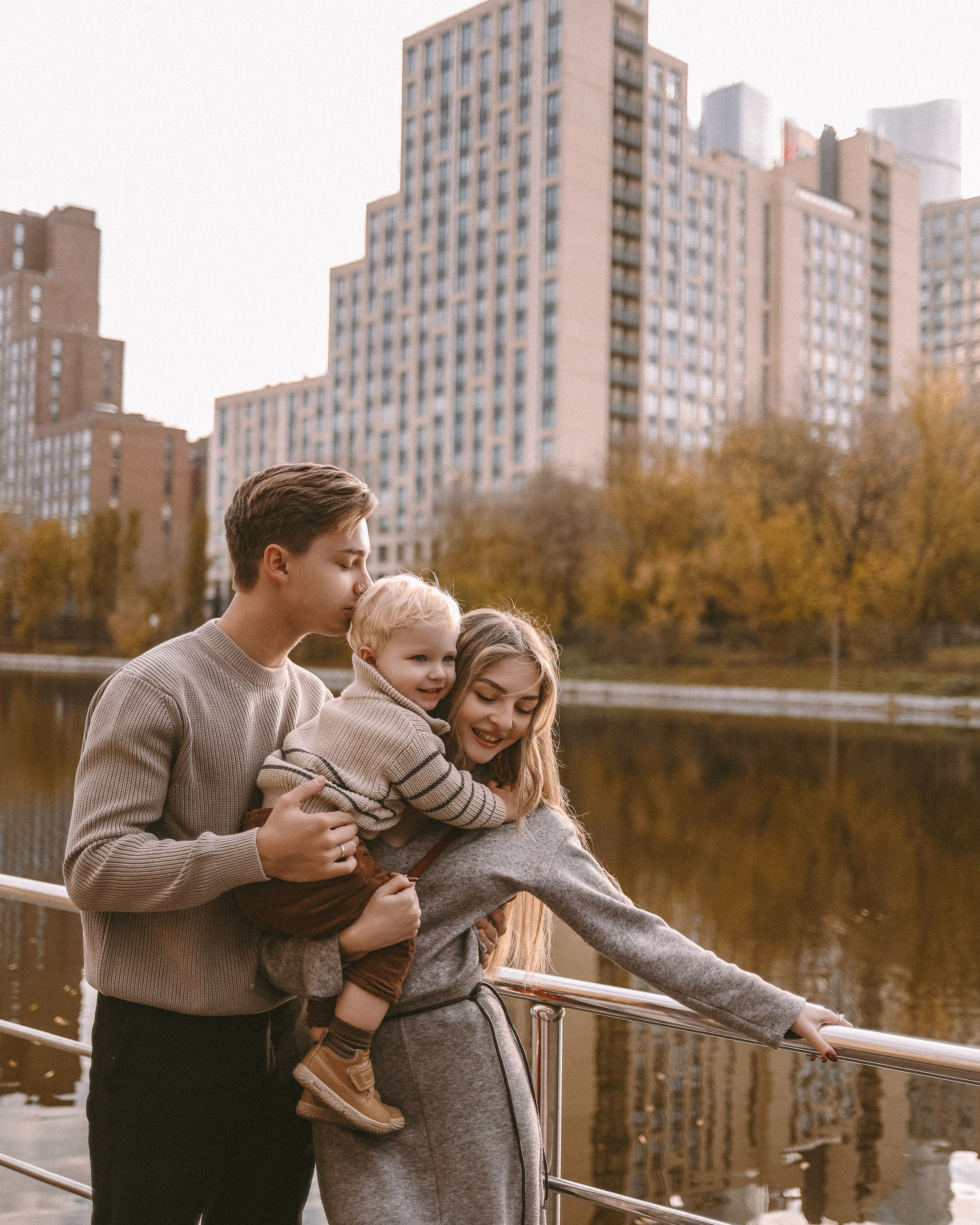 Костя Настя и Марк