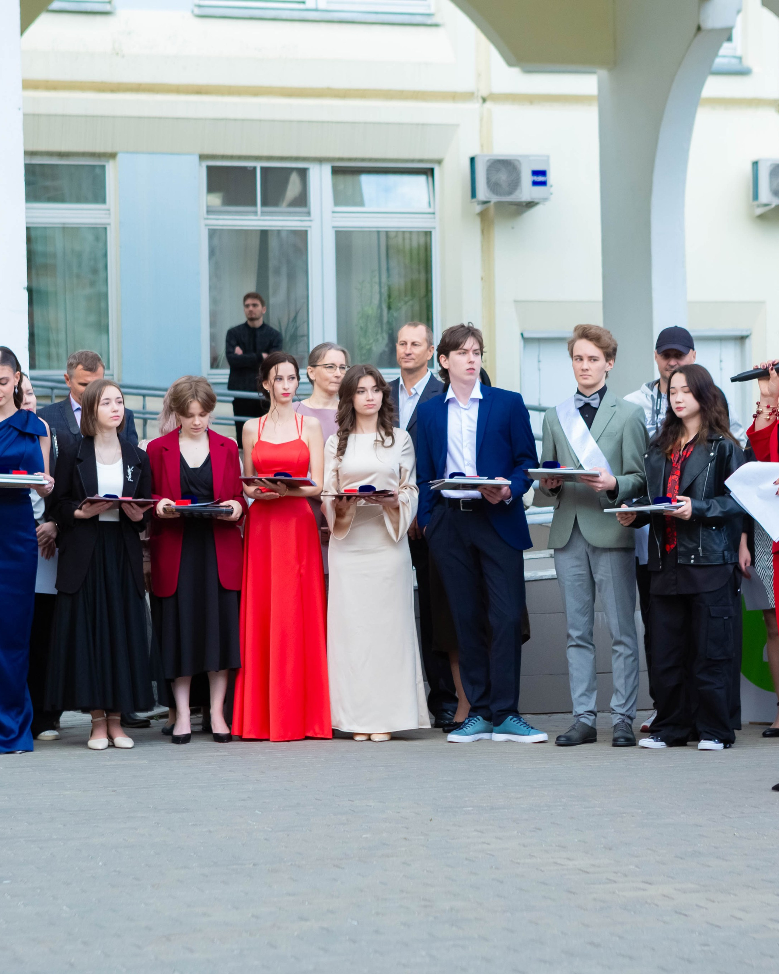 Выпускной Школа 2051