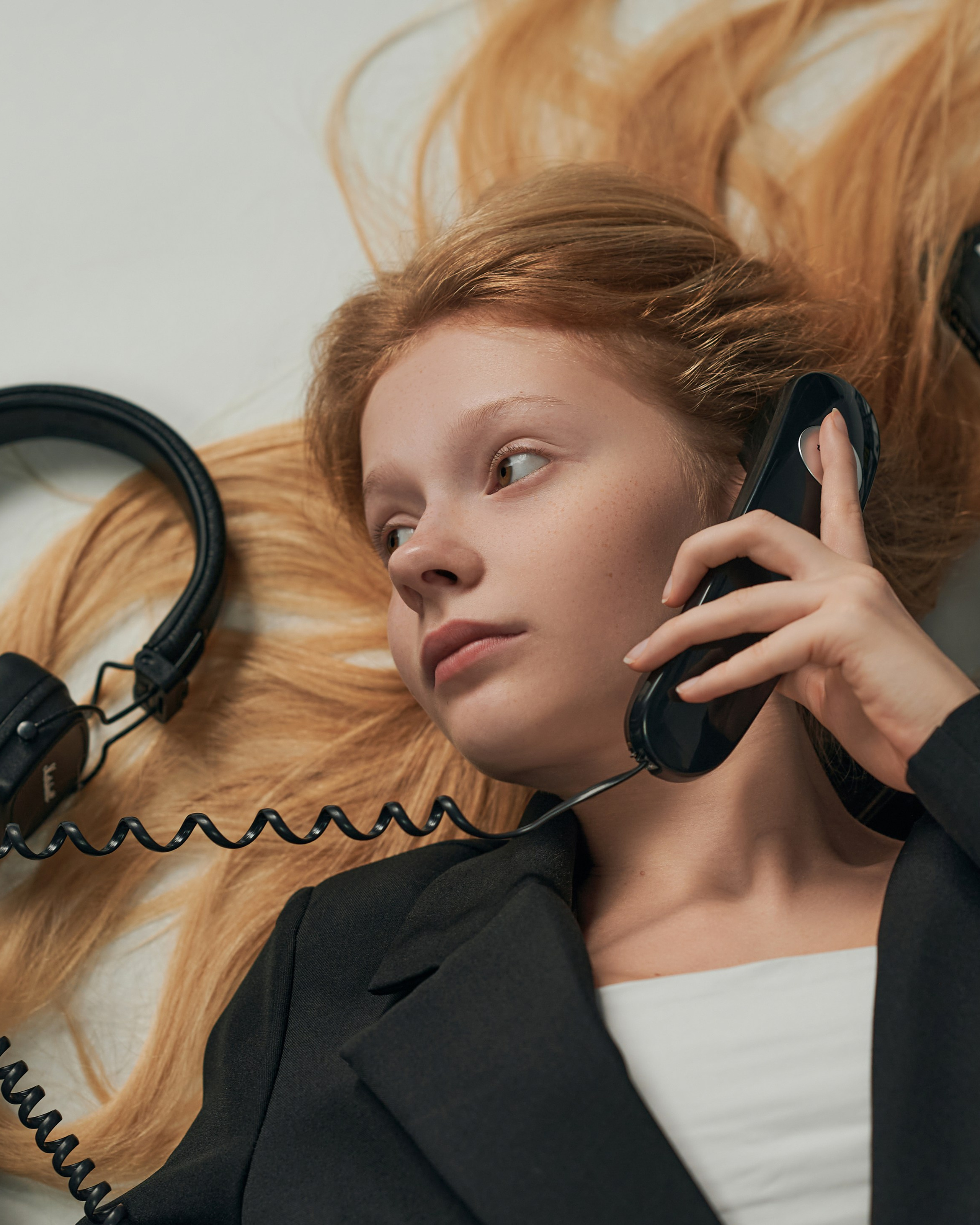 Александра. Креатив и телефоны