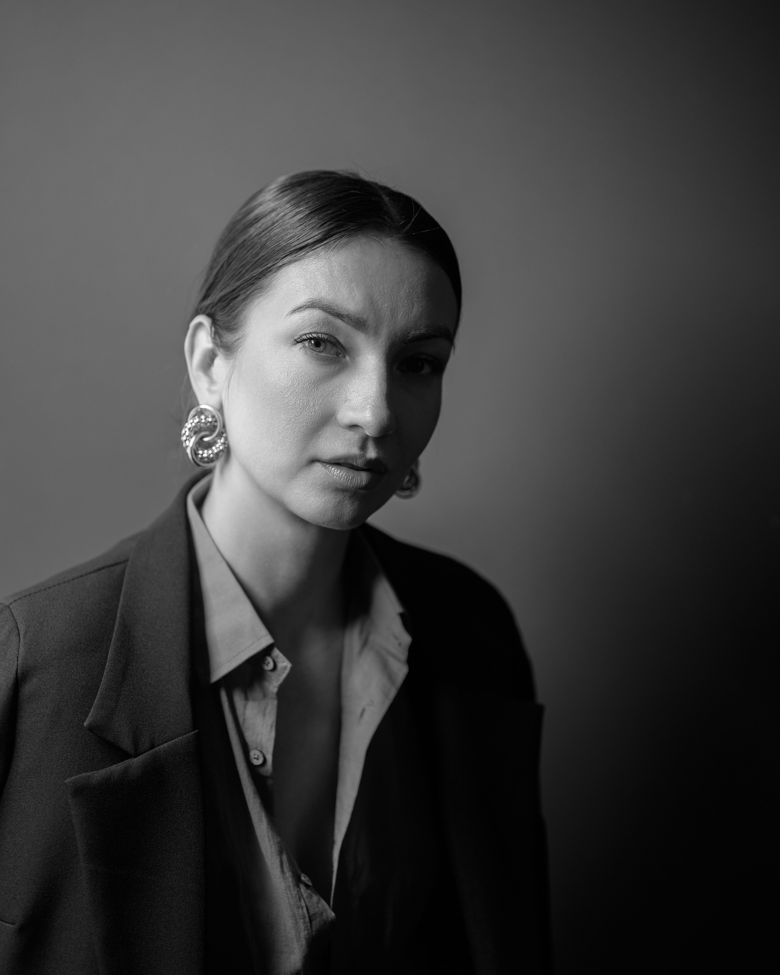 Женский портрет в драматичном стиле