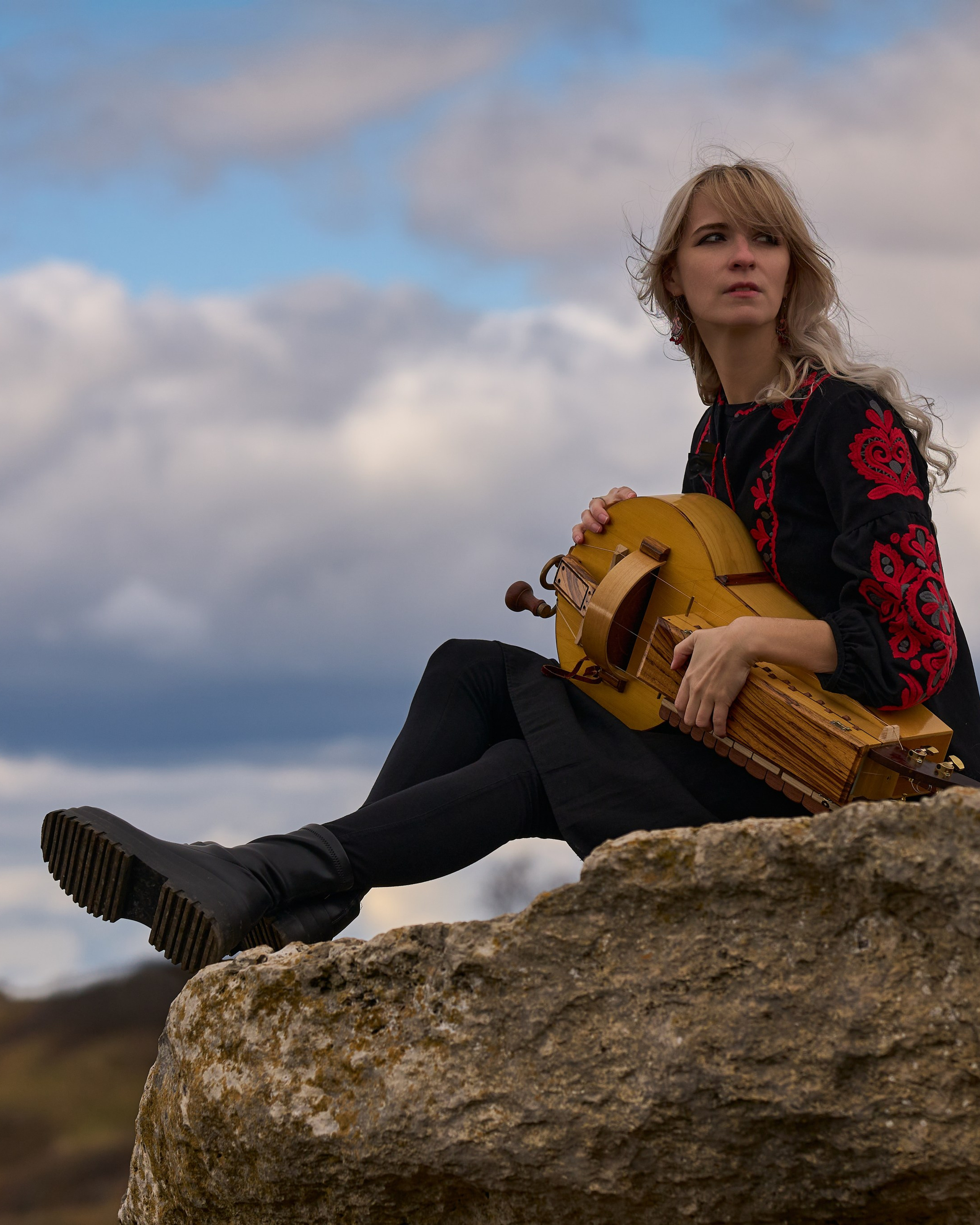 Мария и лира