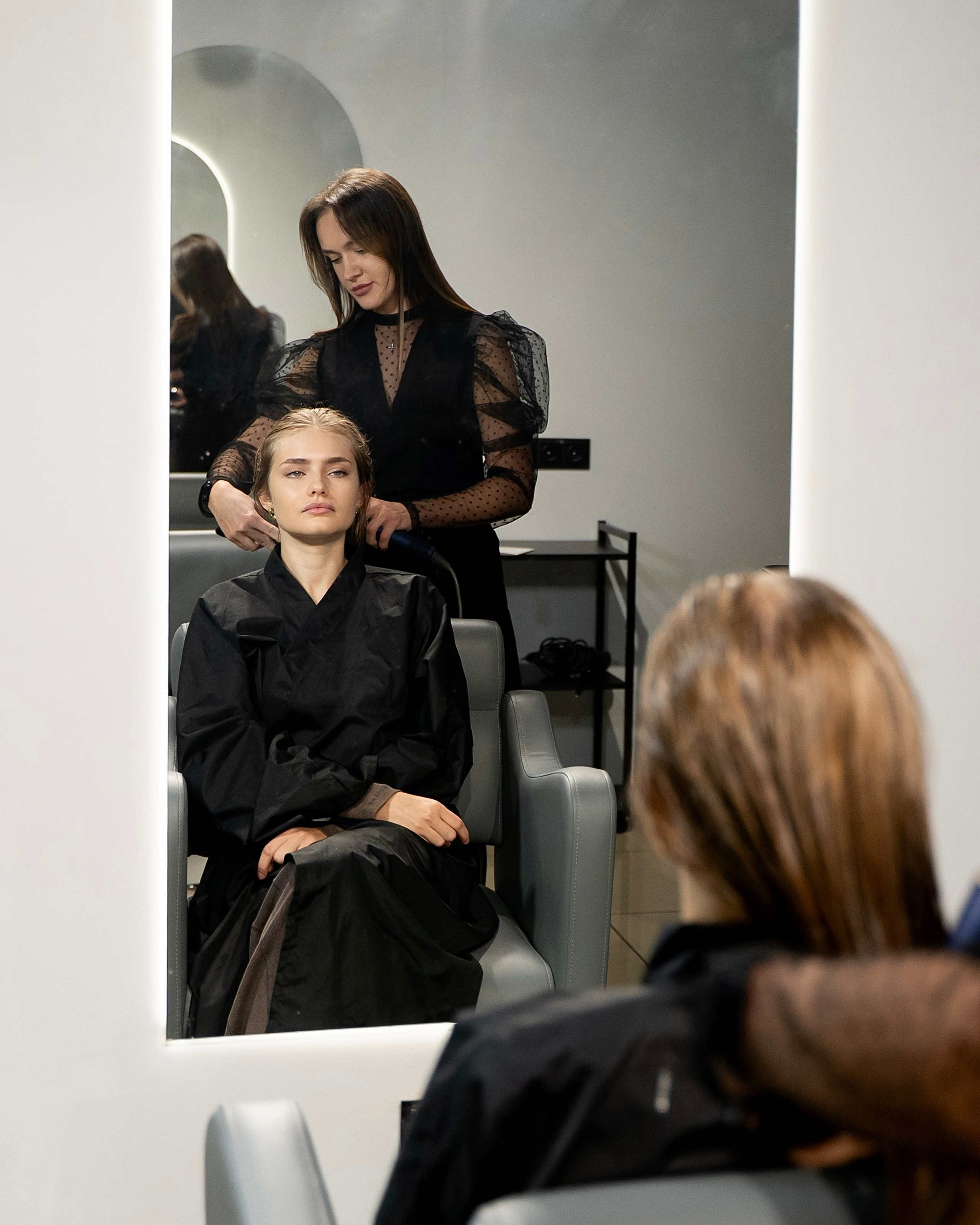 Студия по реконструкции волос HAIRMOOD