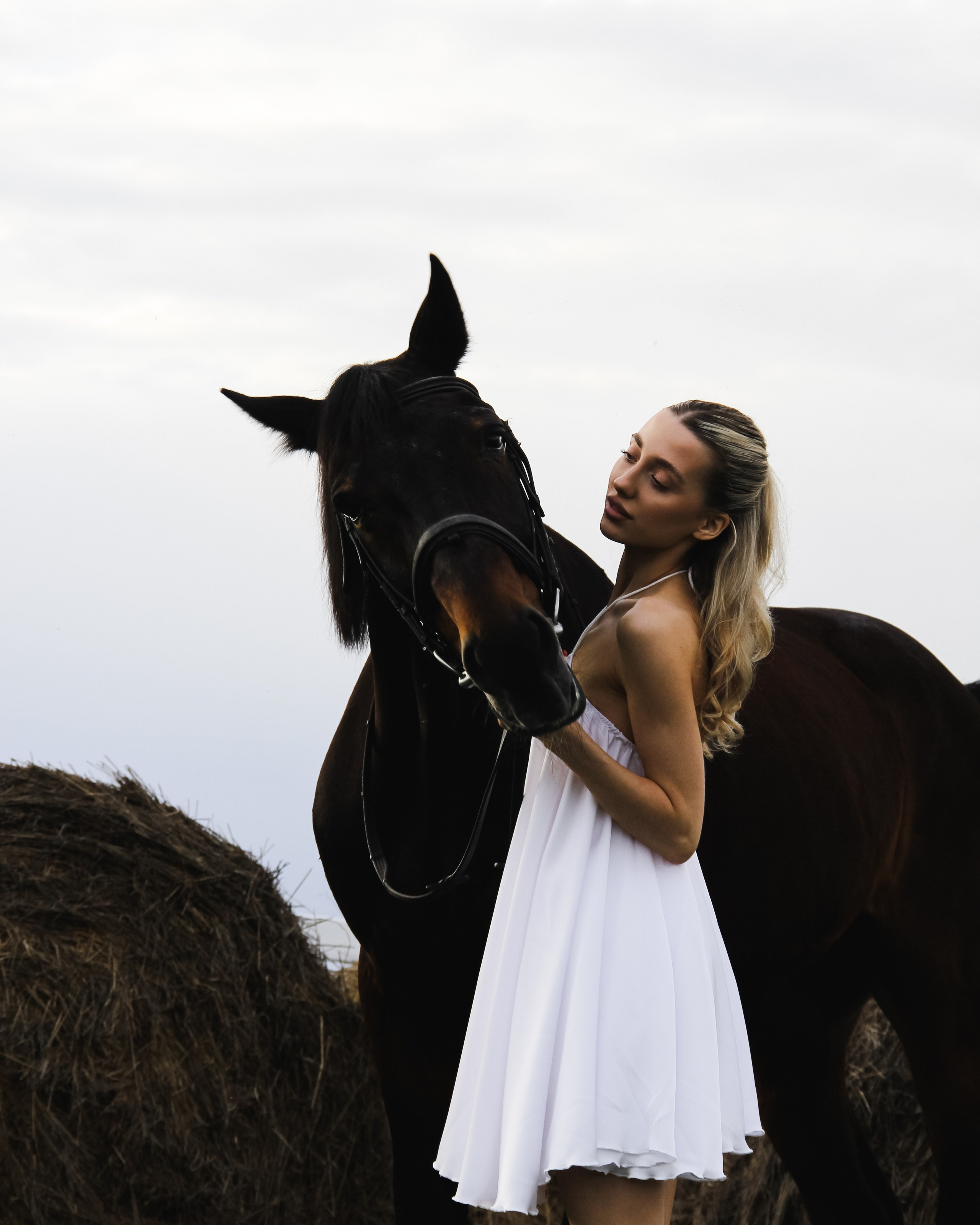 Надежда / 2025