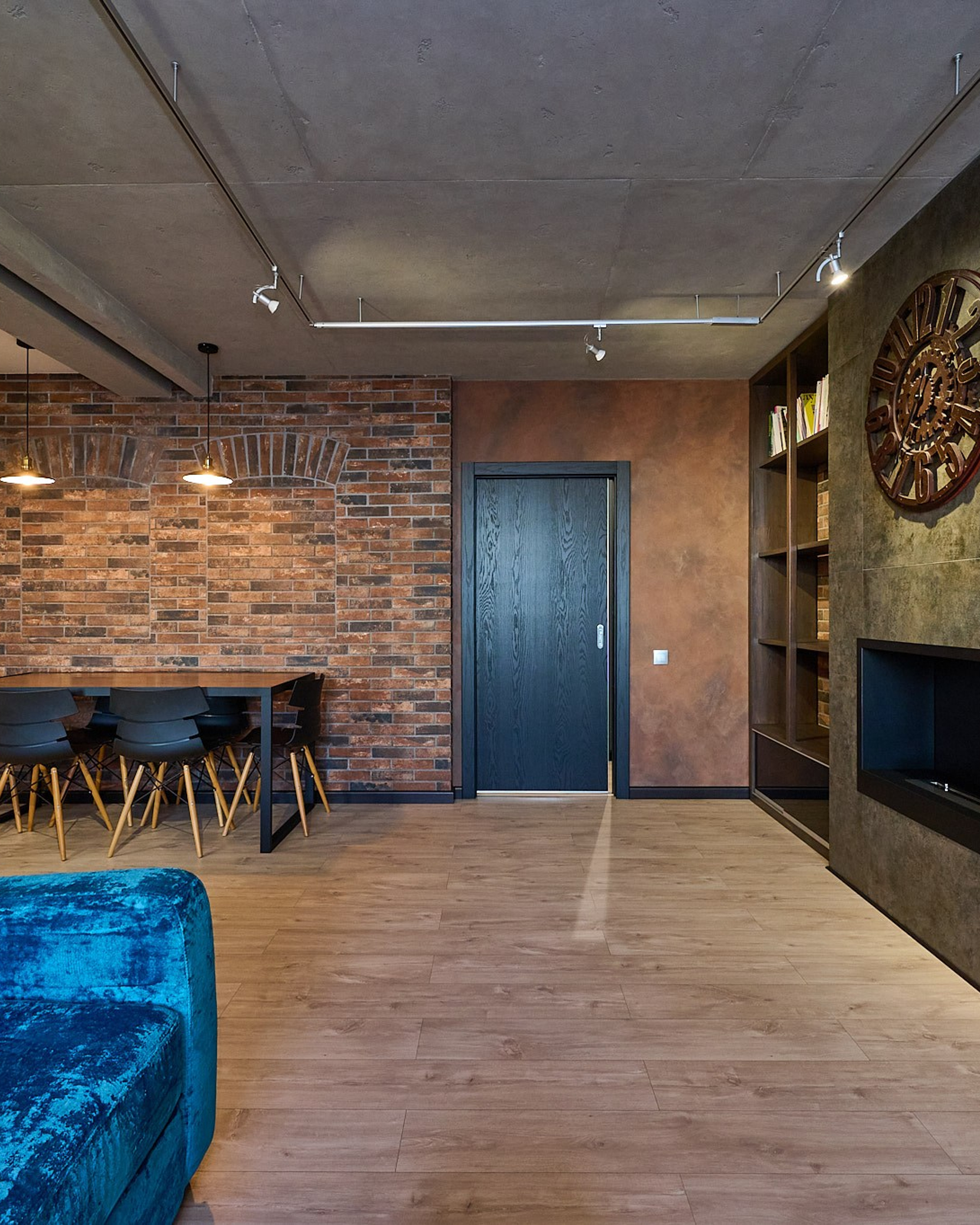 Квартира 82