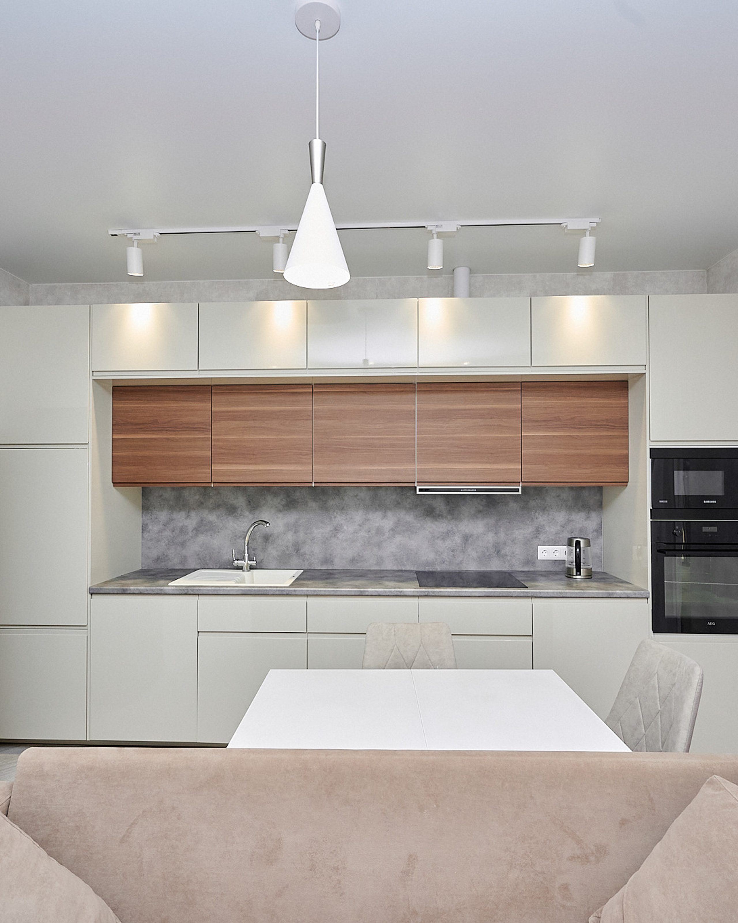 Квартира 16