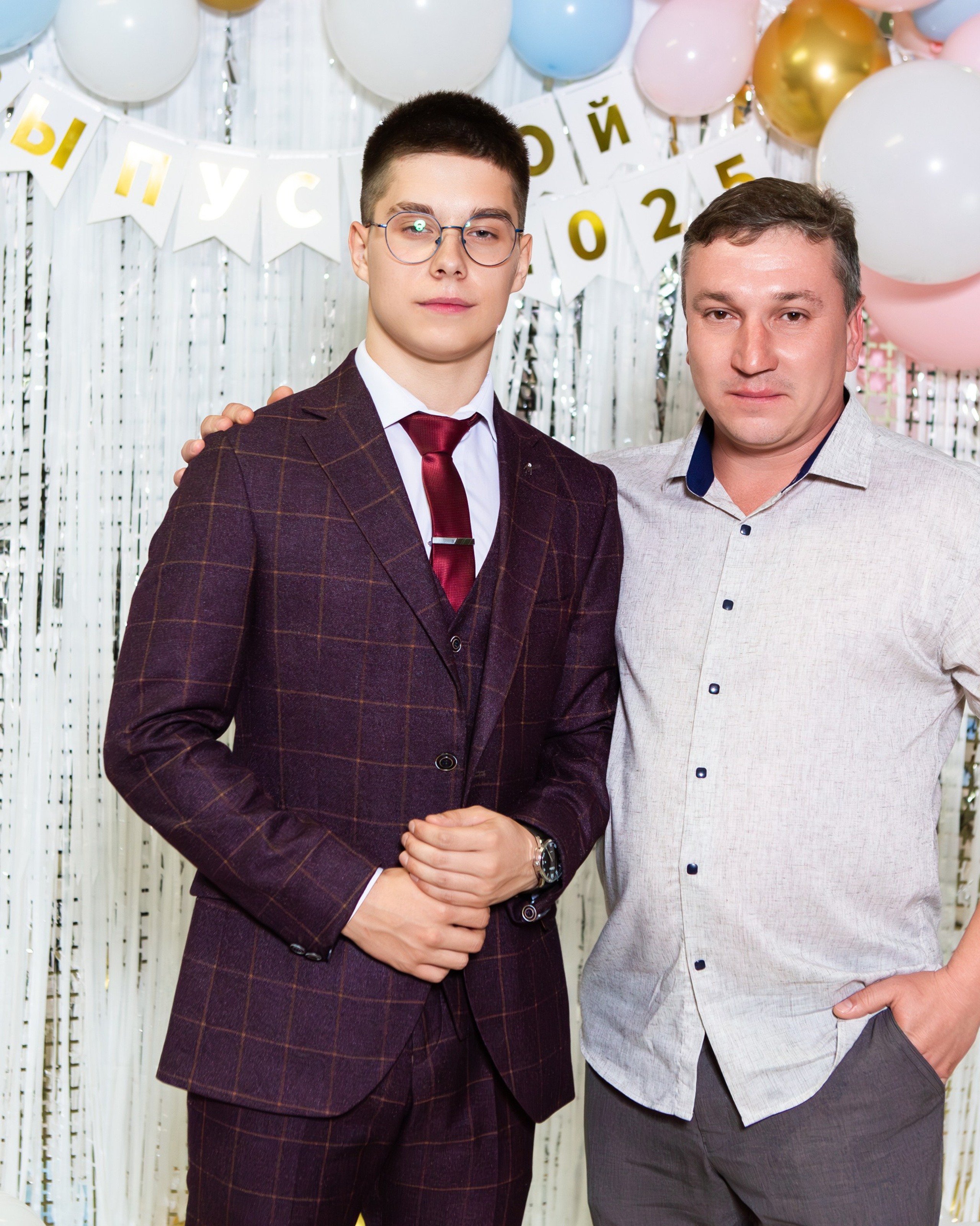 ФОТОСЕССИЯ С РОДИТЕЛЯМИ ВЫПУСКНОЙ 2025 9 ШКОЛА Г.МЦЕНСК