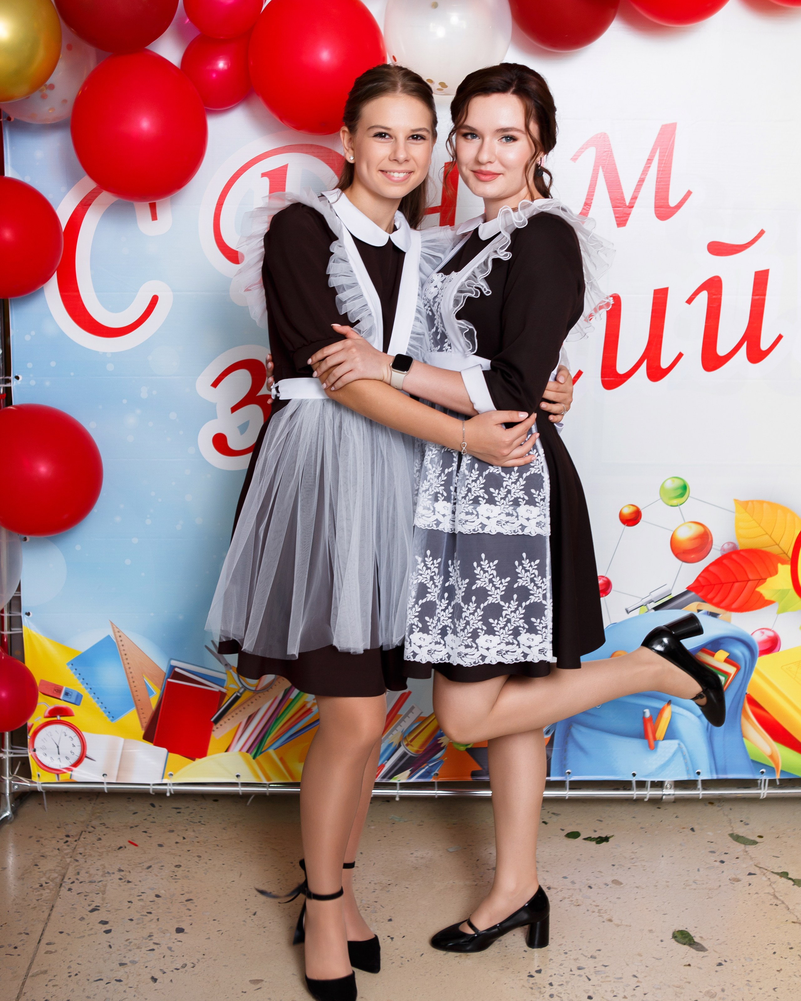 1 СЕНТЯБРЯ 2024 ГОДА — 9 ШКОЛА — ФОТОСЕССИЯ С РОДИТЕЛЯМИ