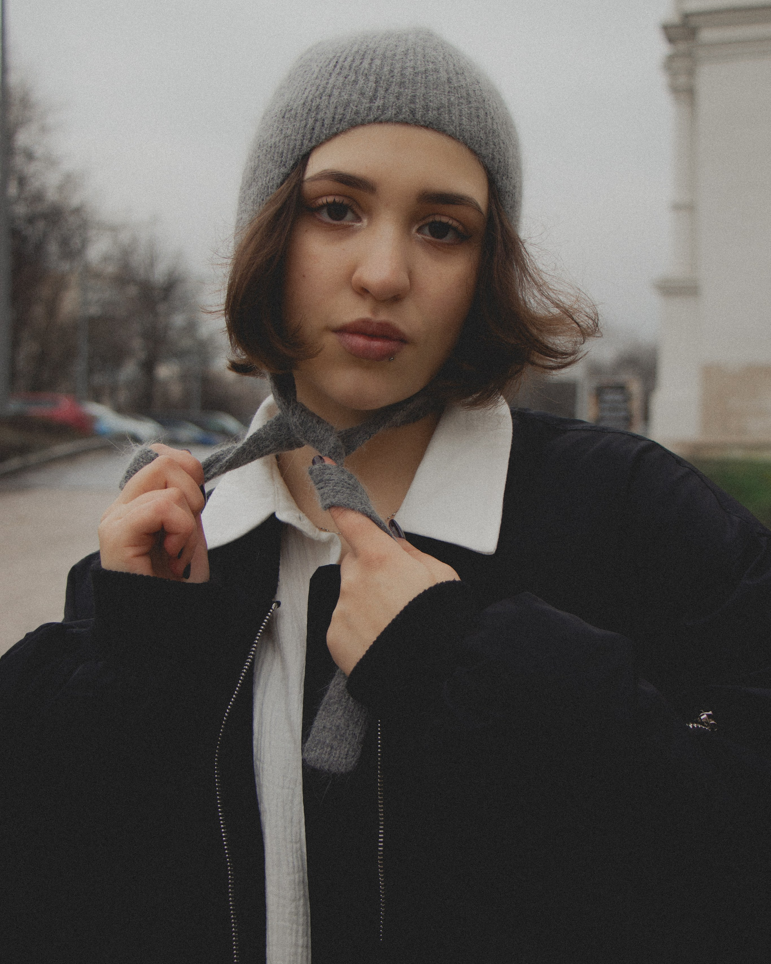 В тёплой шапке