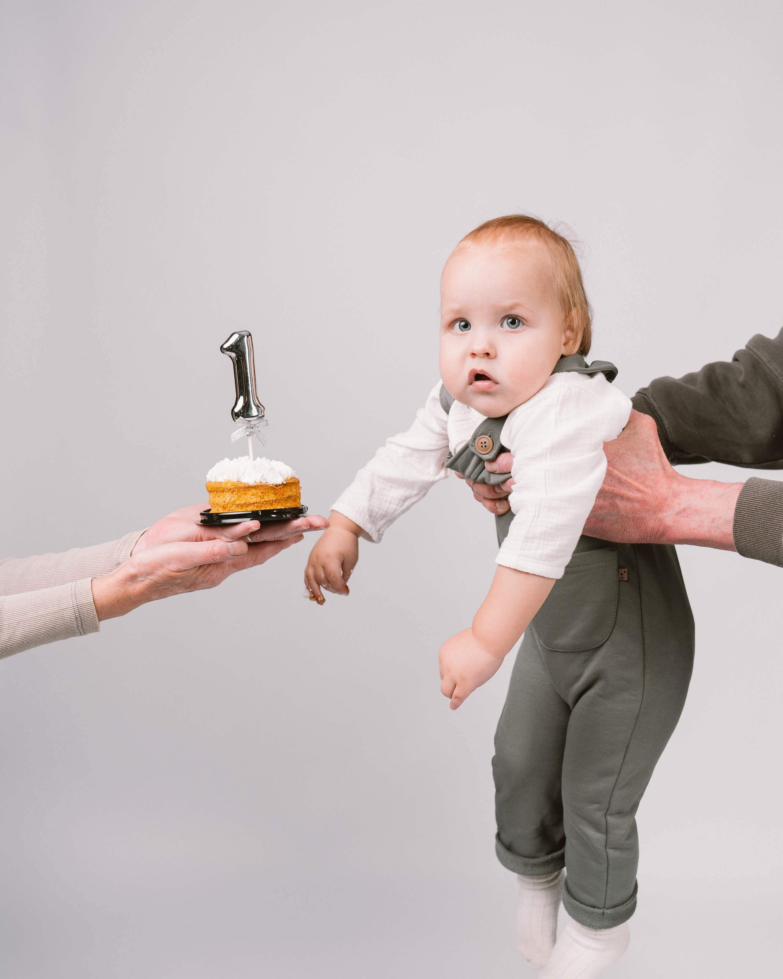 Годовасие в&nbsp;стиле минимализм