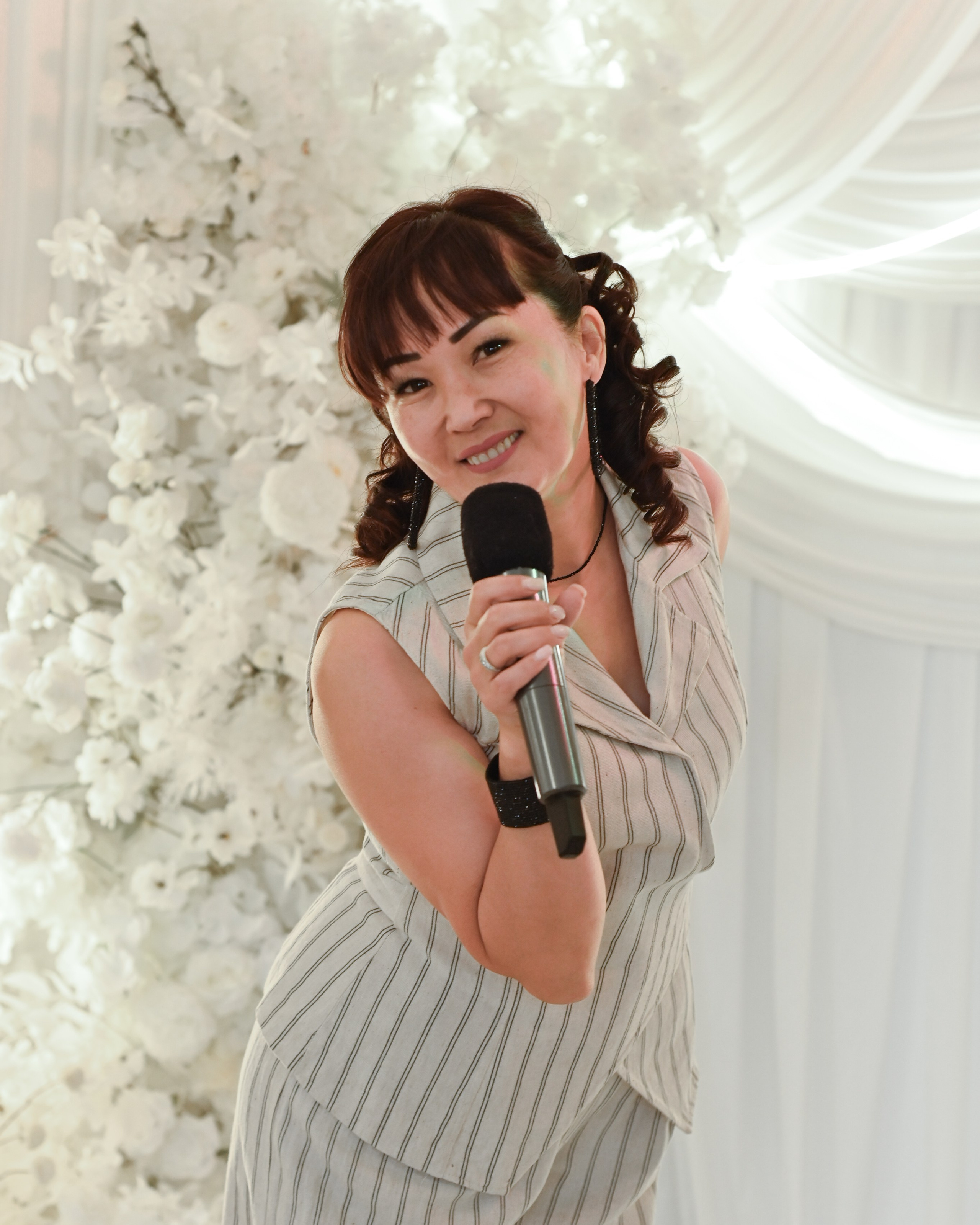 Ведущая мероприятий Волжский