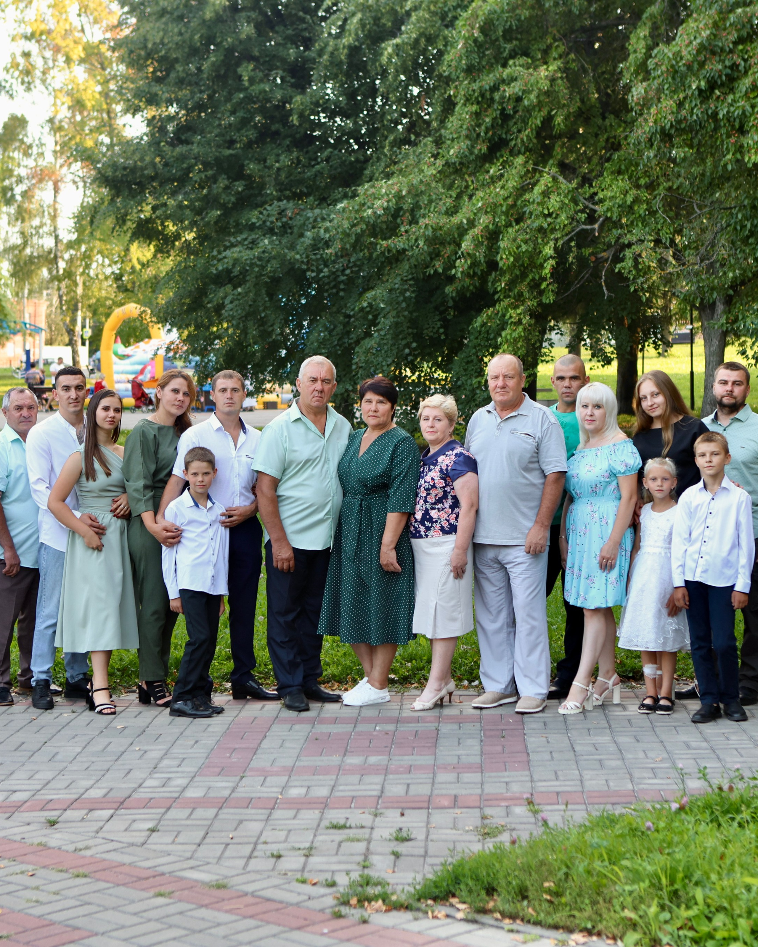 Виктория Андрей и семья