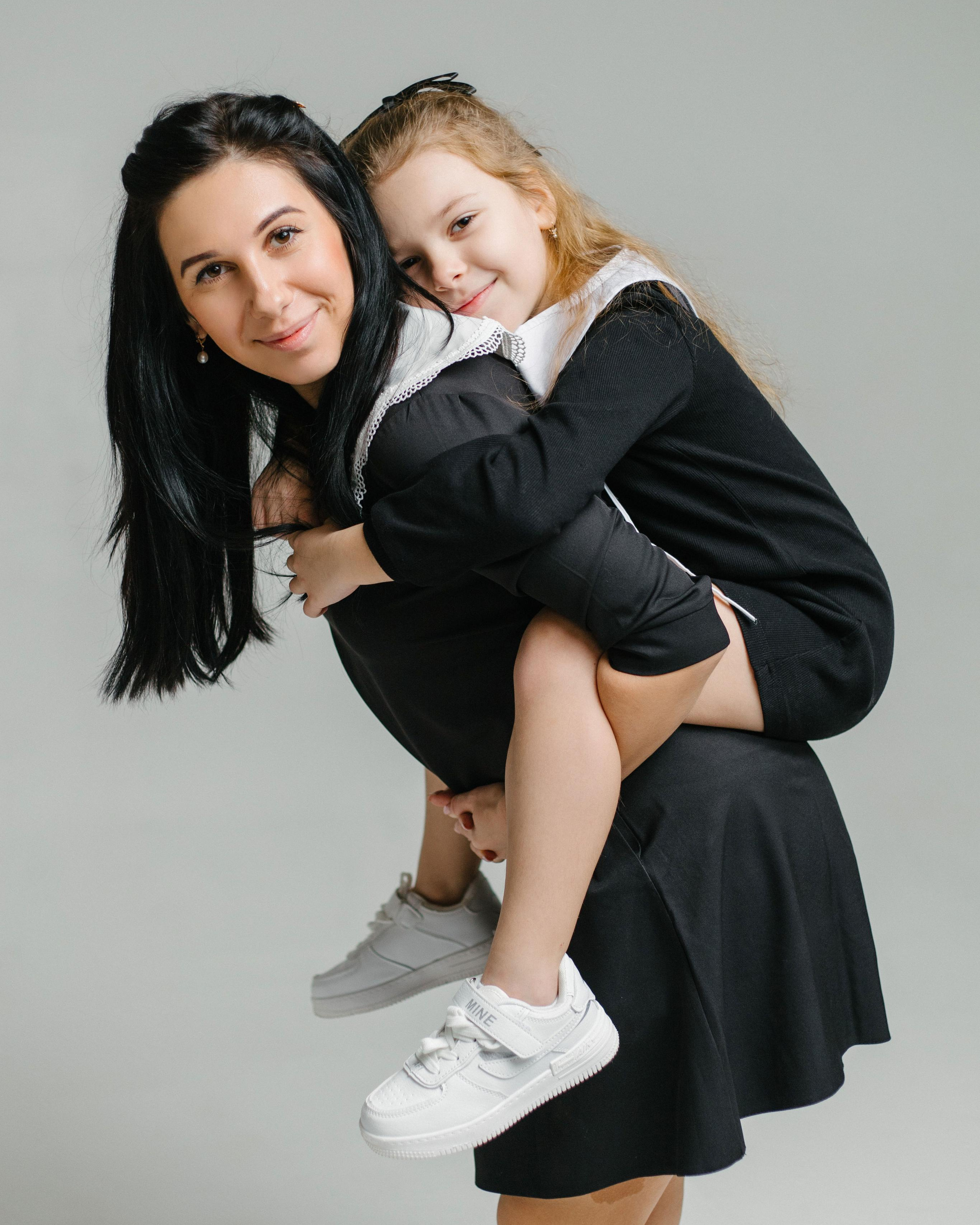 Мама и дочка. Оля и Ариша