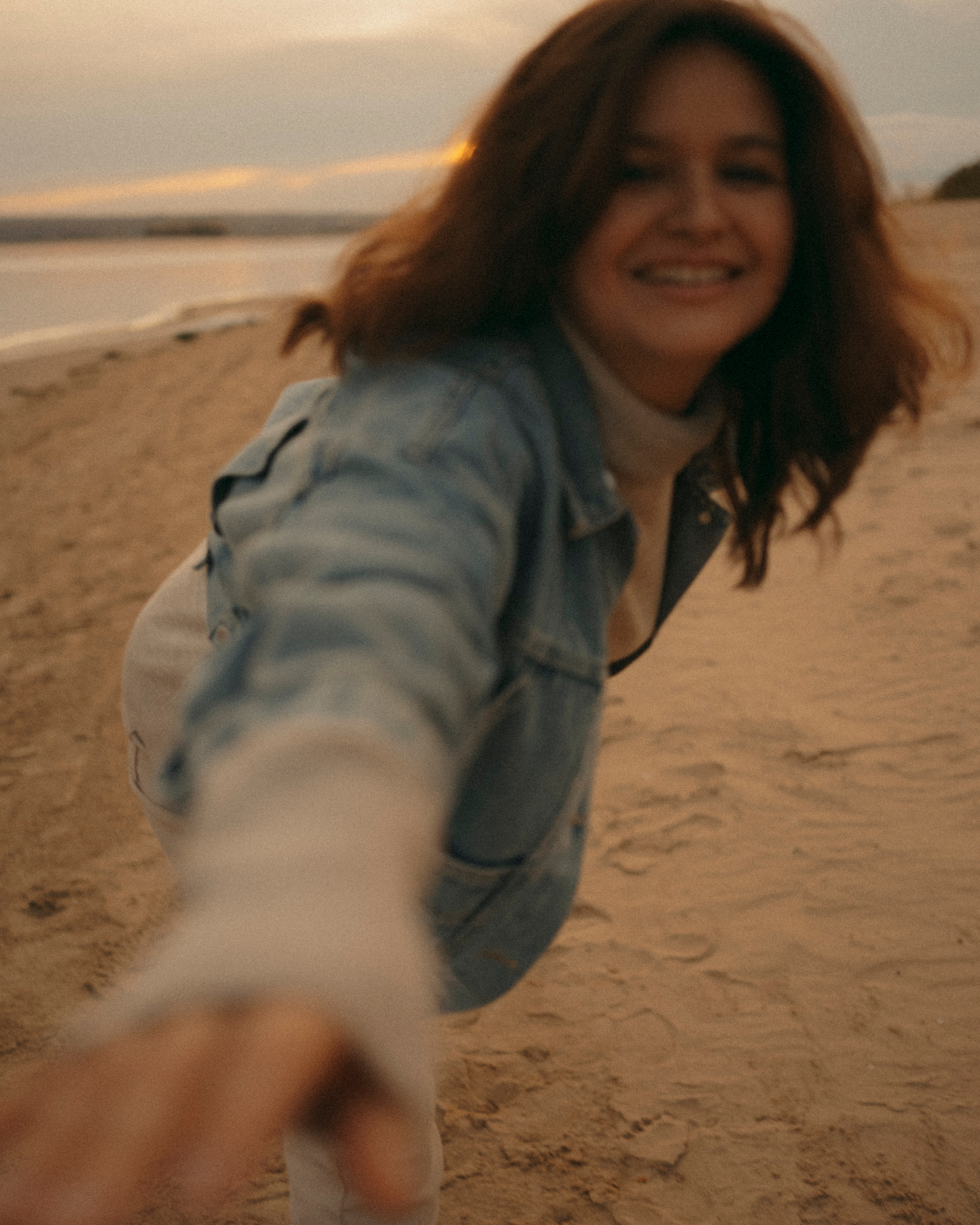 Закат на реке