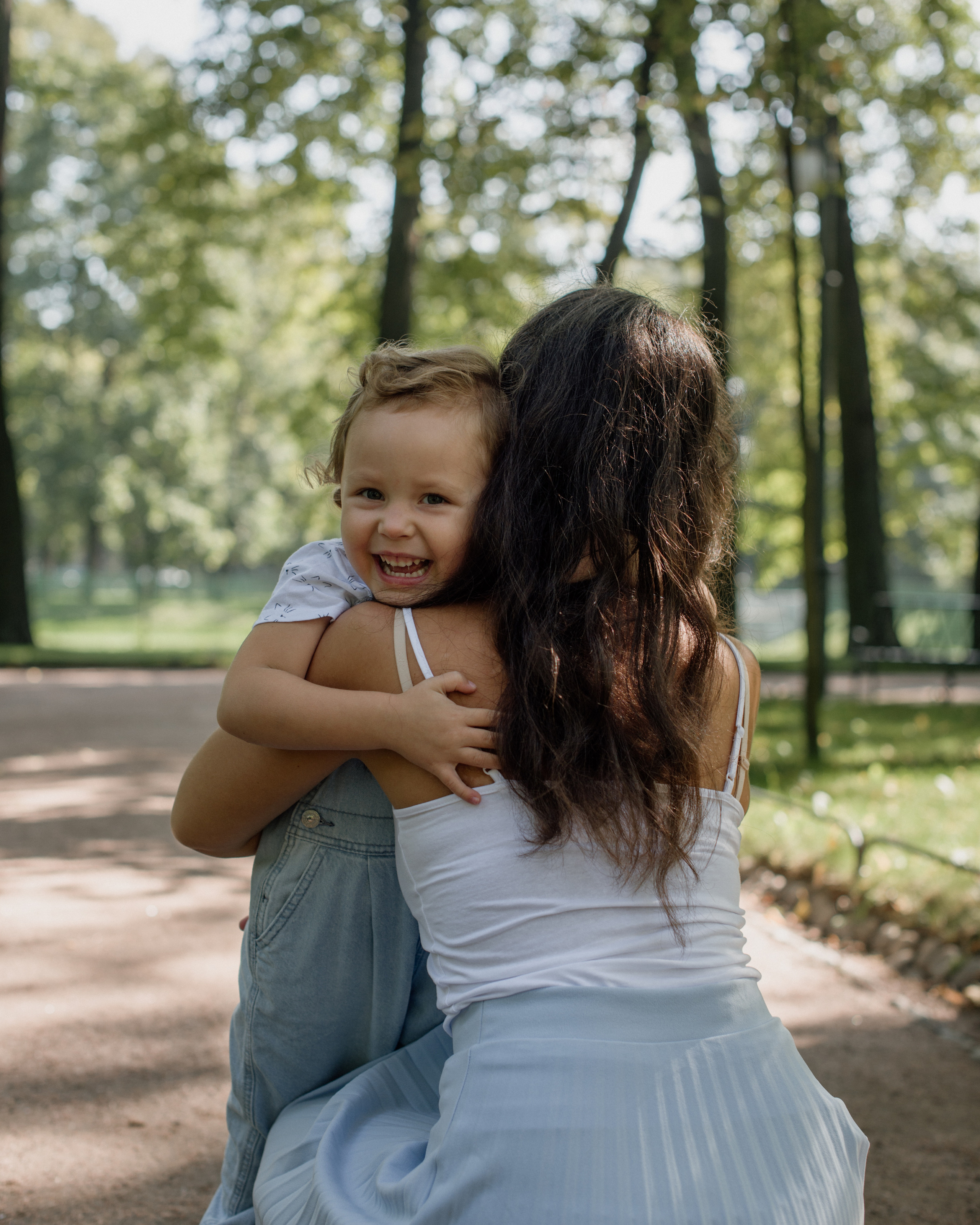 Олеся и София