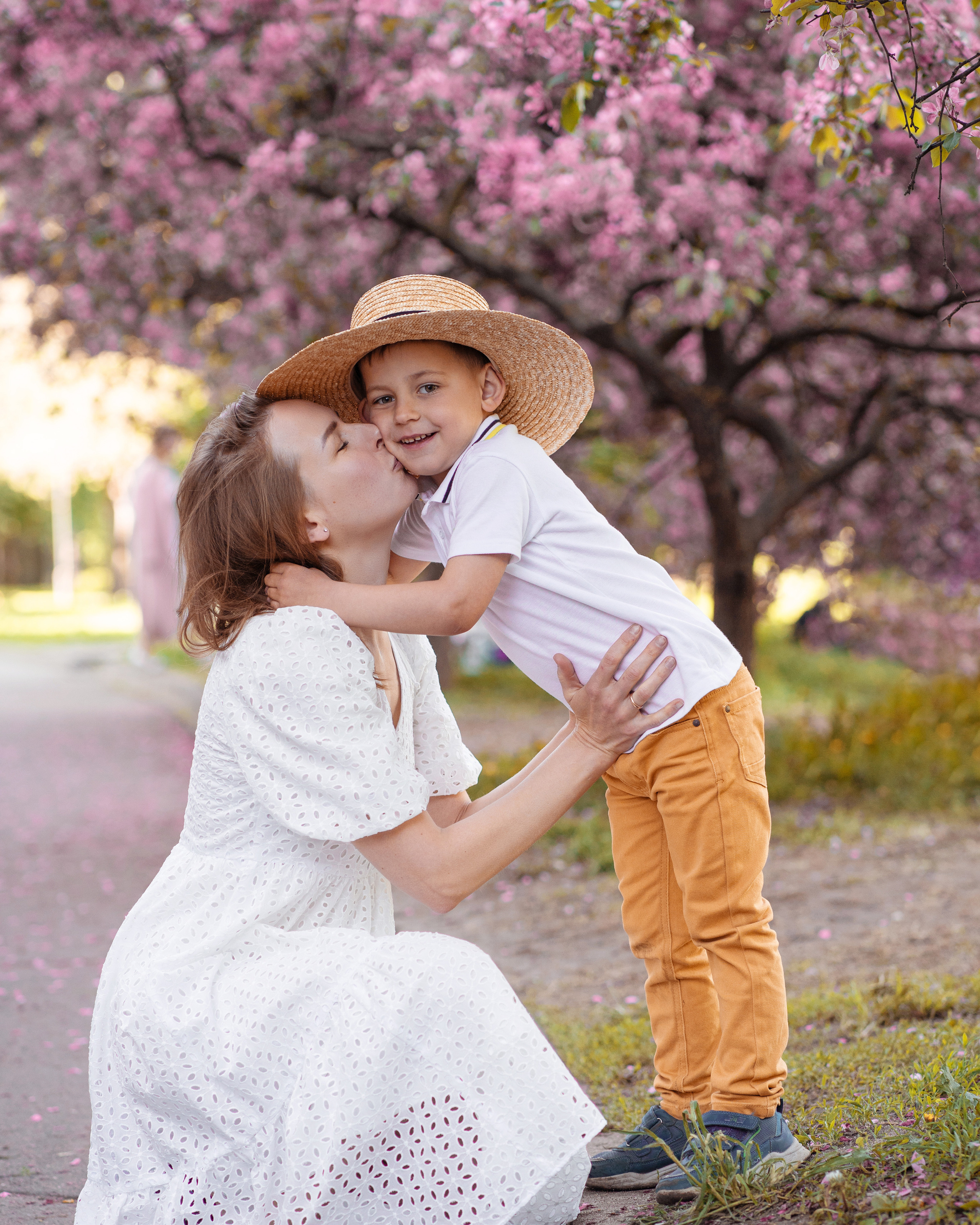 Ольга и&nbsp;семья, розовое цветение