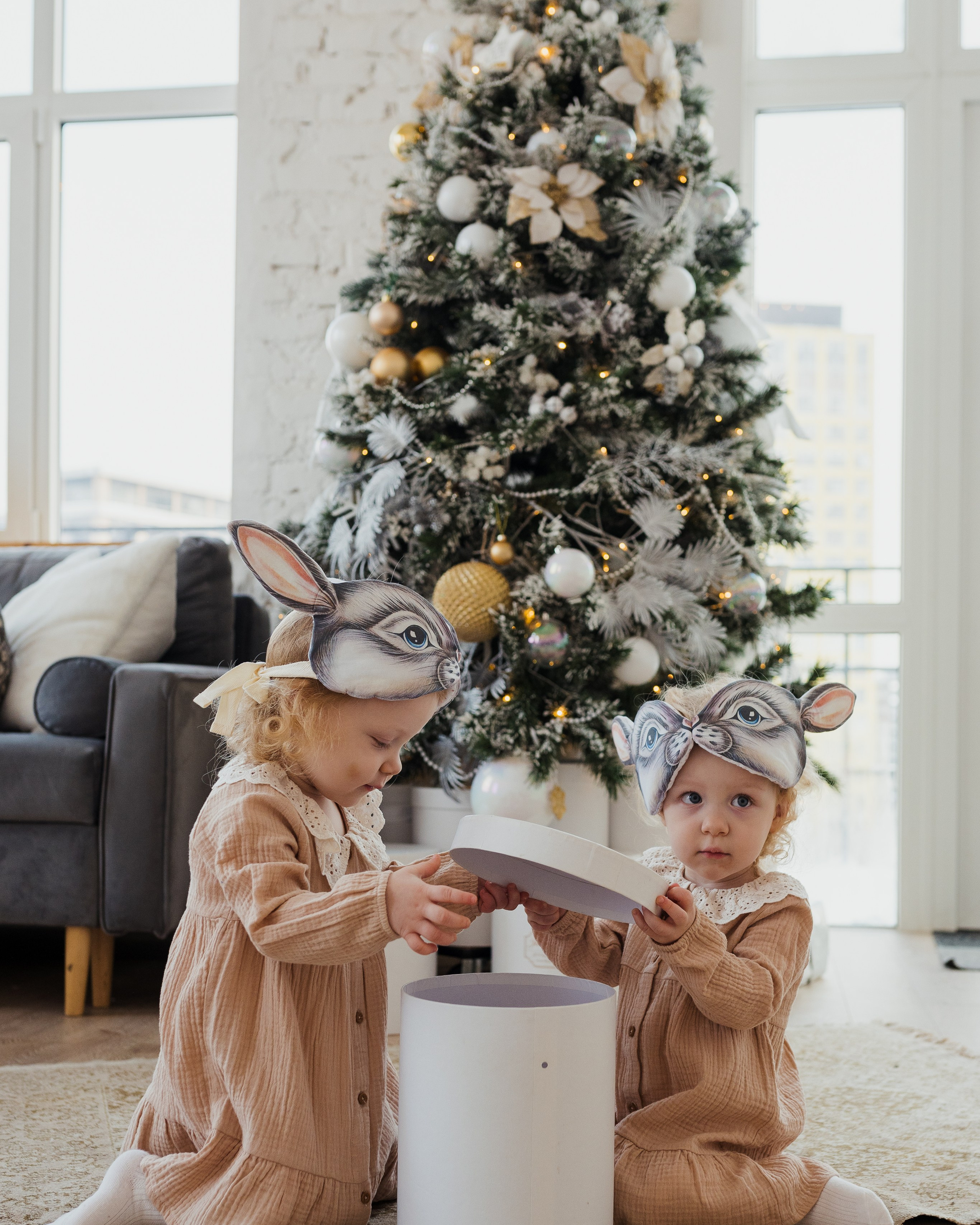 Марина, Саша, Вера и Саша в LuckyLoft