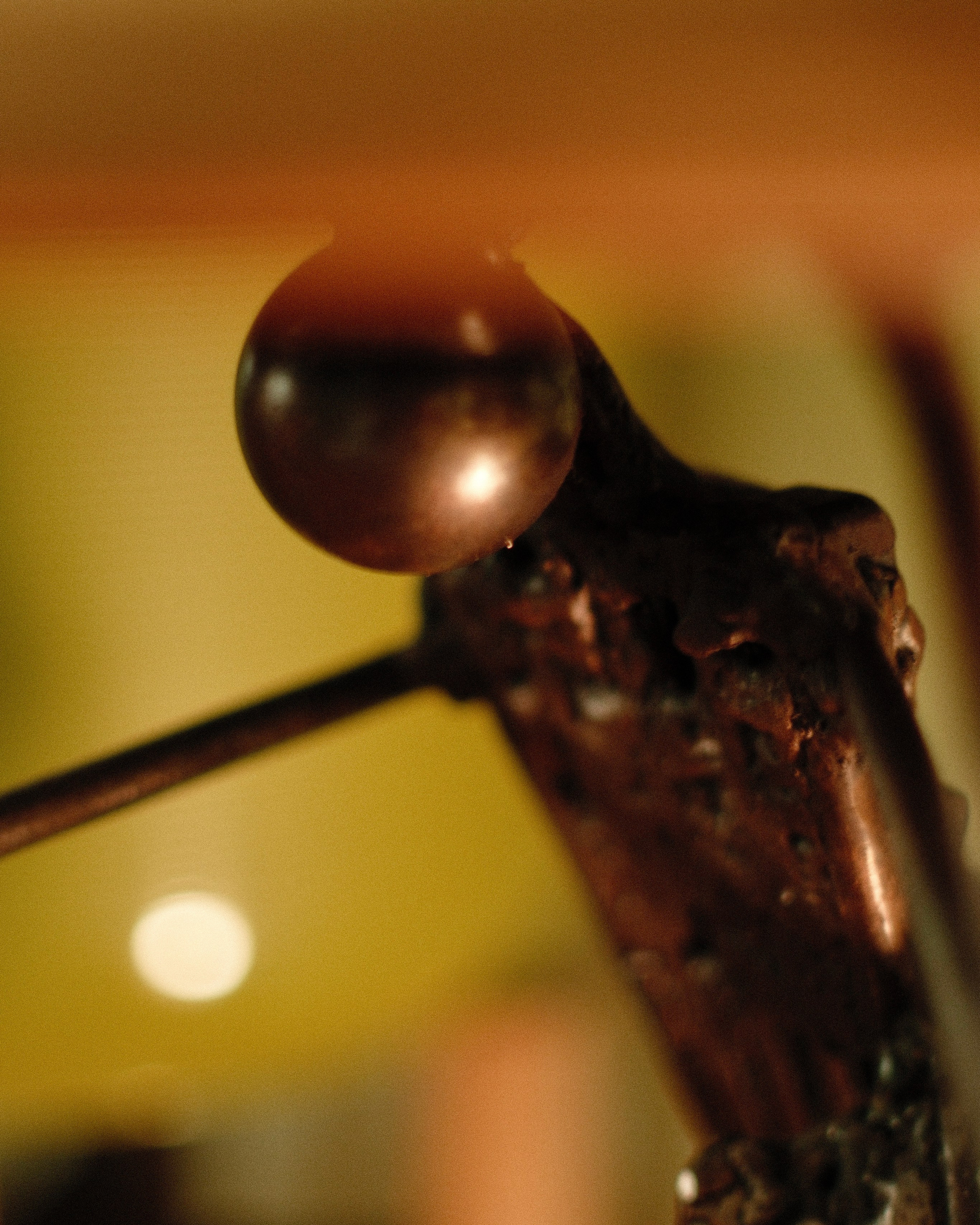 Столик для напитков — Титаны