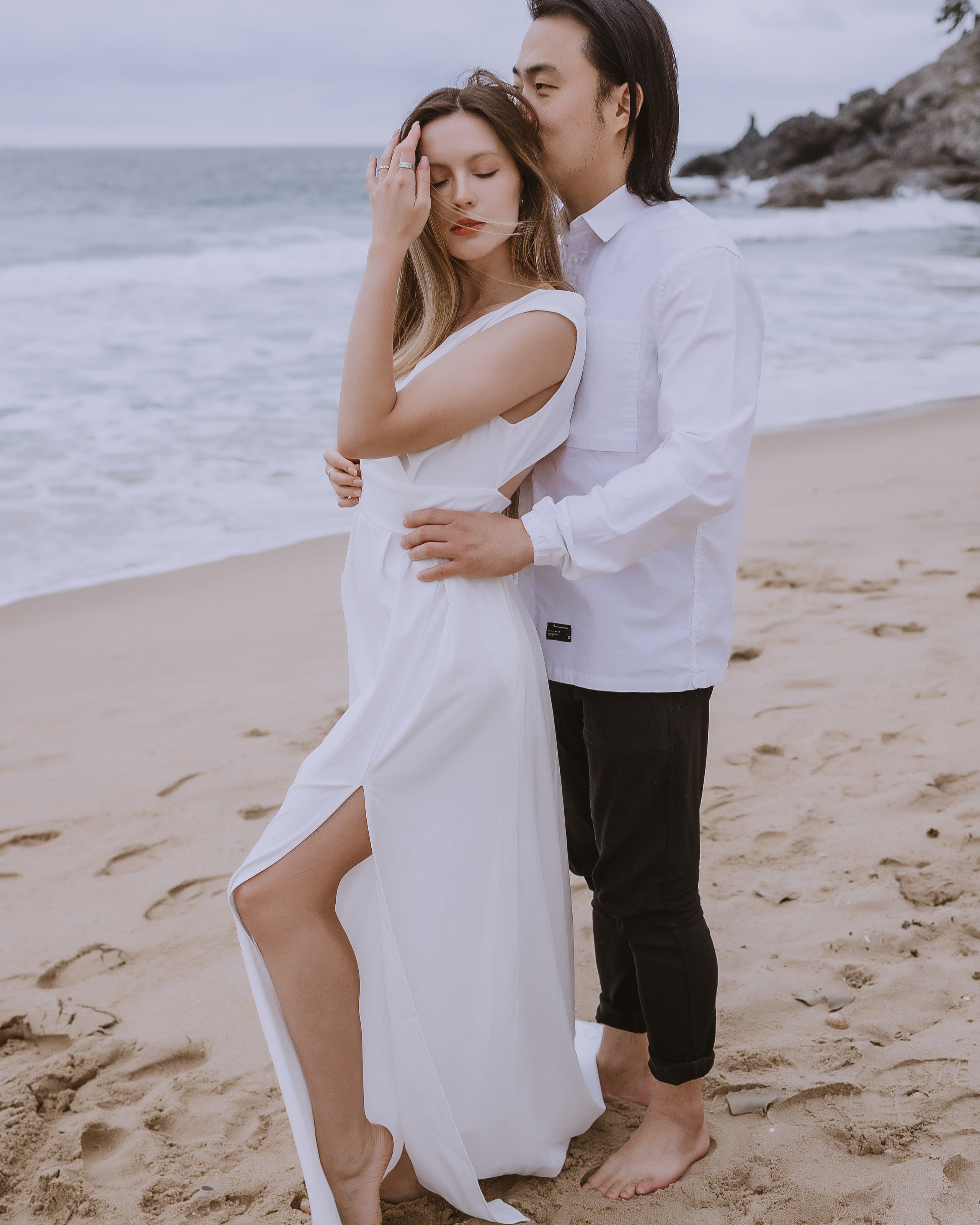 Couple Photoshoot at Haeundae Beach on a Cloudy Day