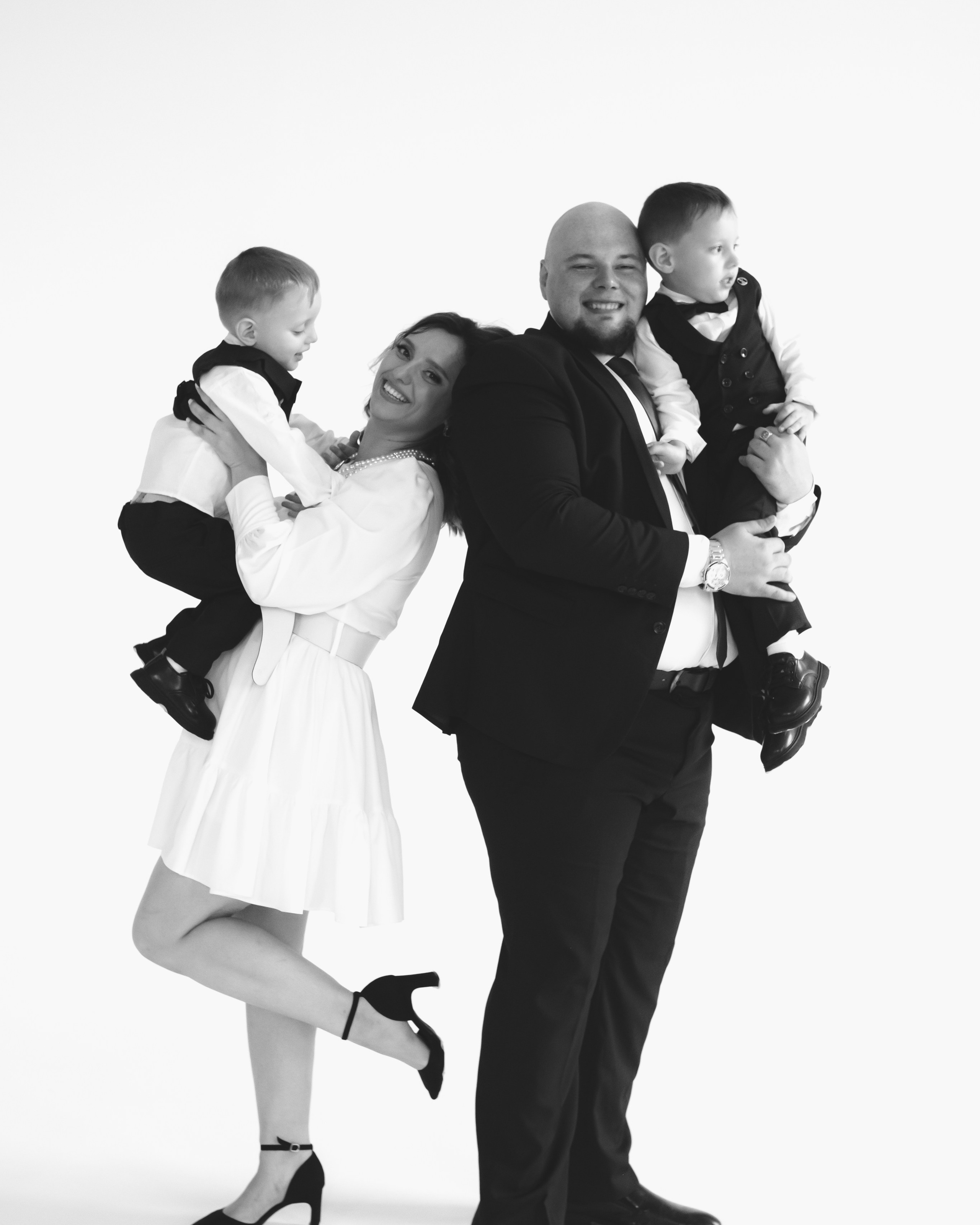 Семейные истории. Студия Миг