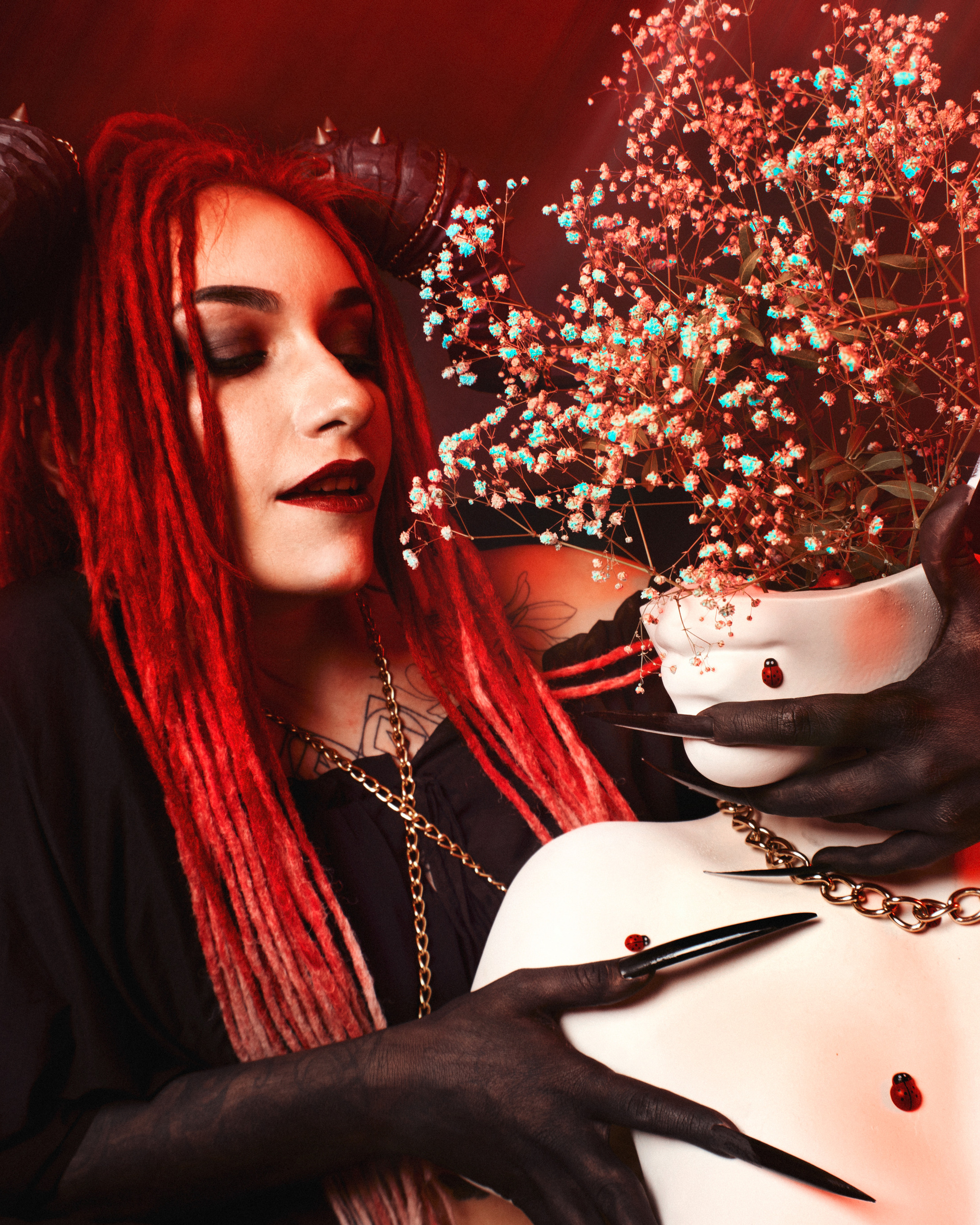 Кристина. Демонэсса!