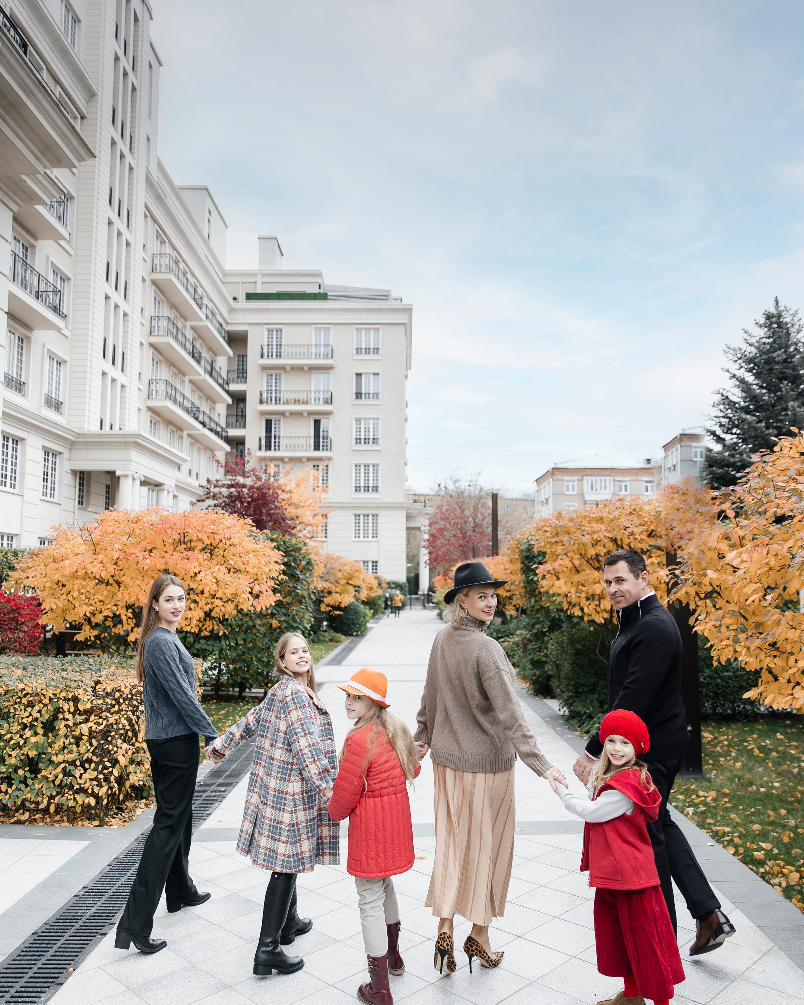 Семья Александра и Алены: Ирина, Дарья, Анастасия, Екатерина и…