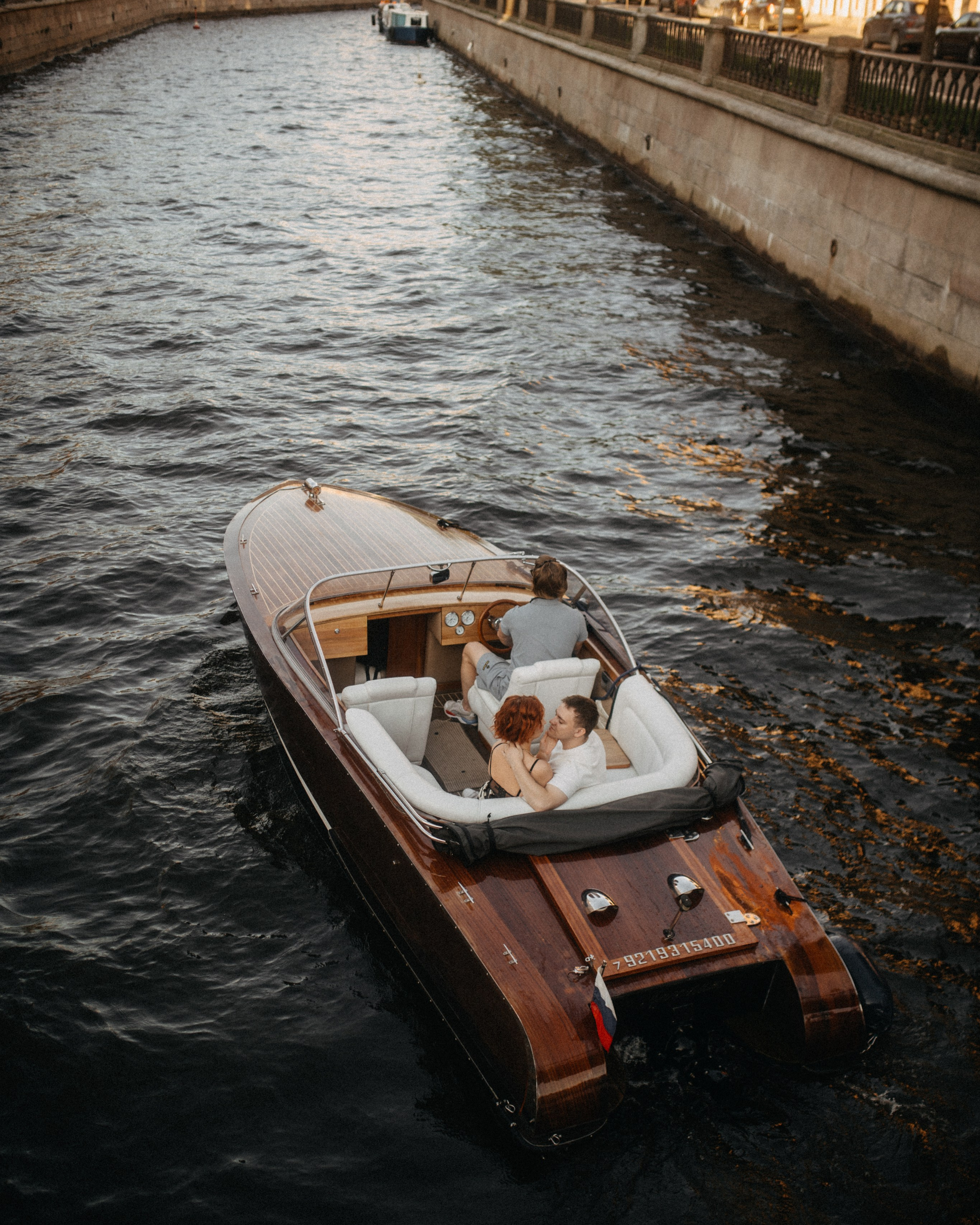 Корабли уходят в море