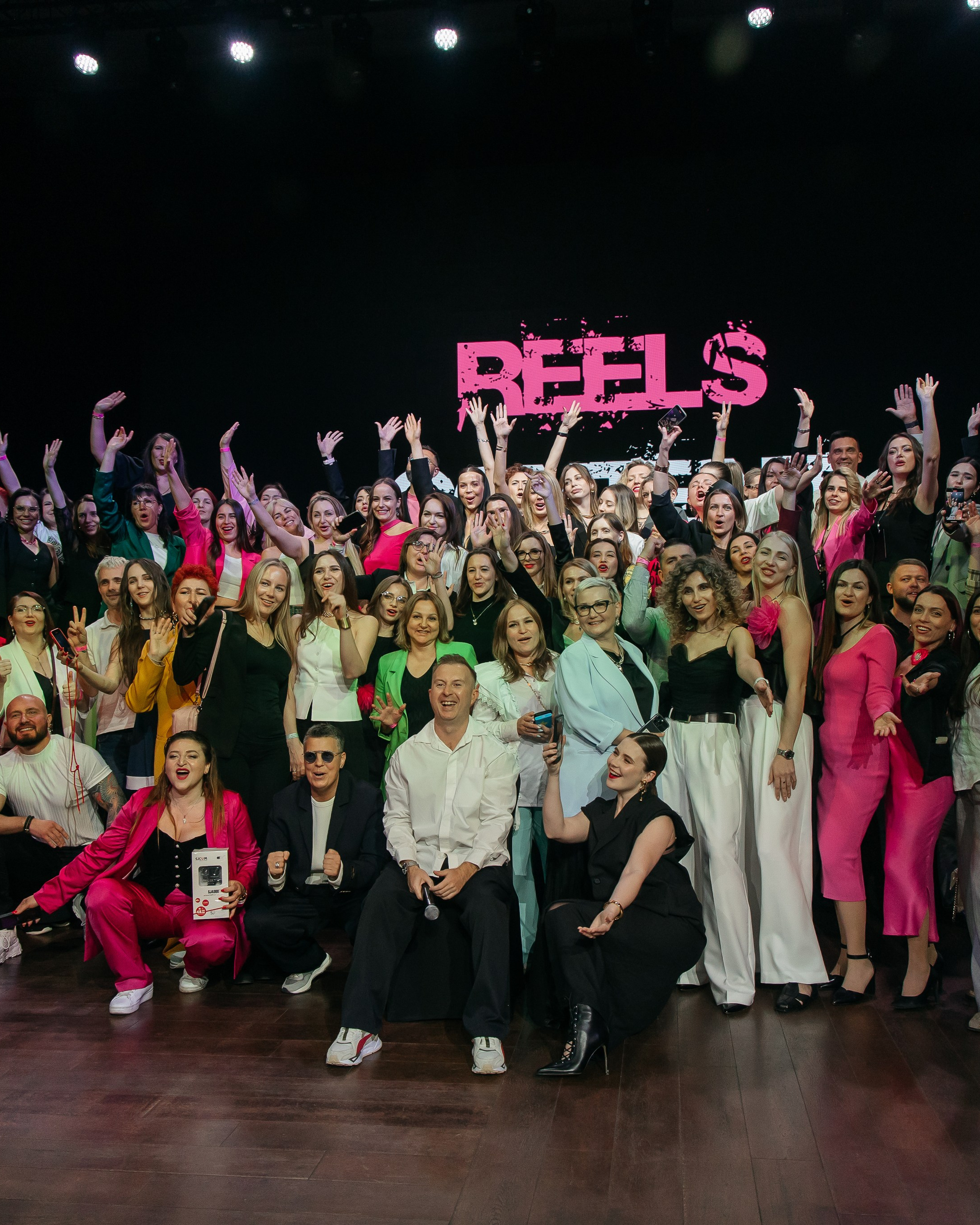 Reels контент