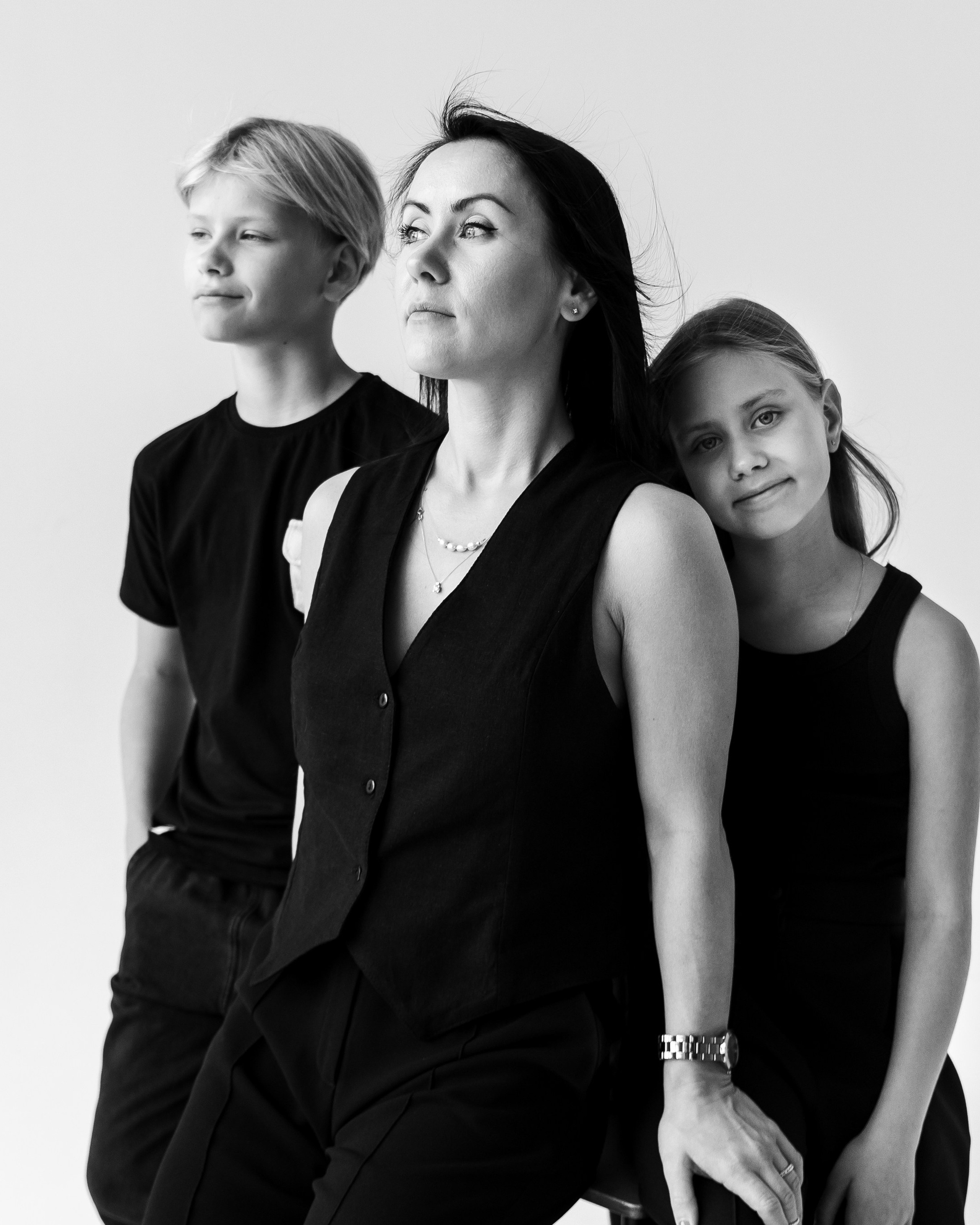 Алёна, Ваня и Кристина