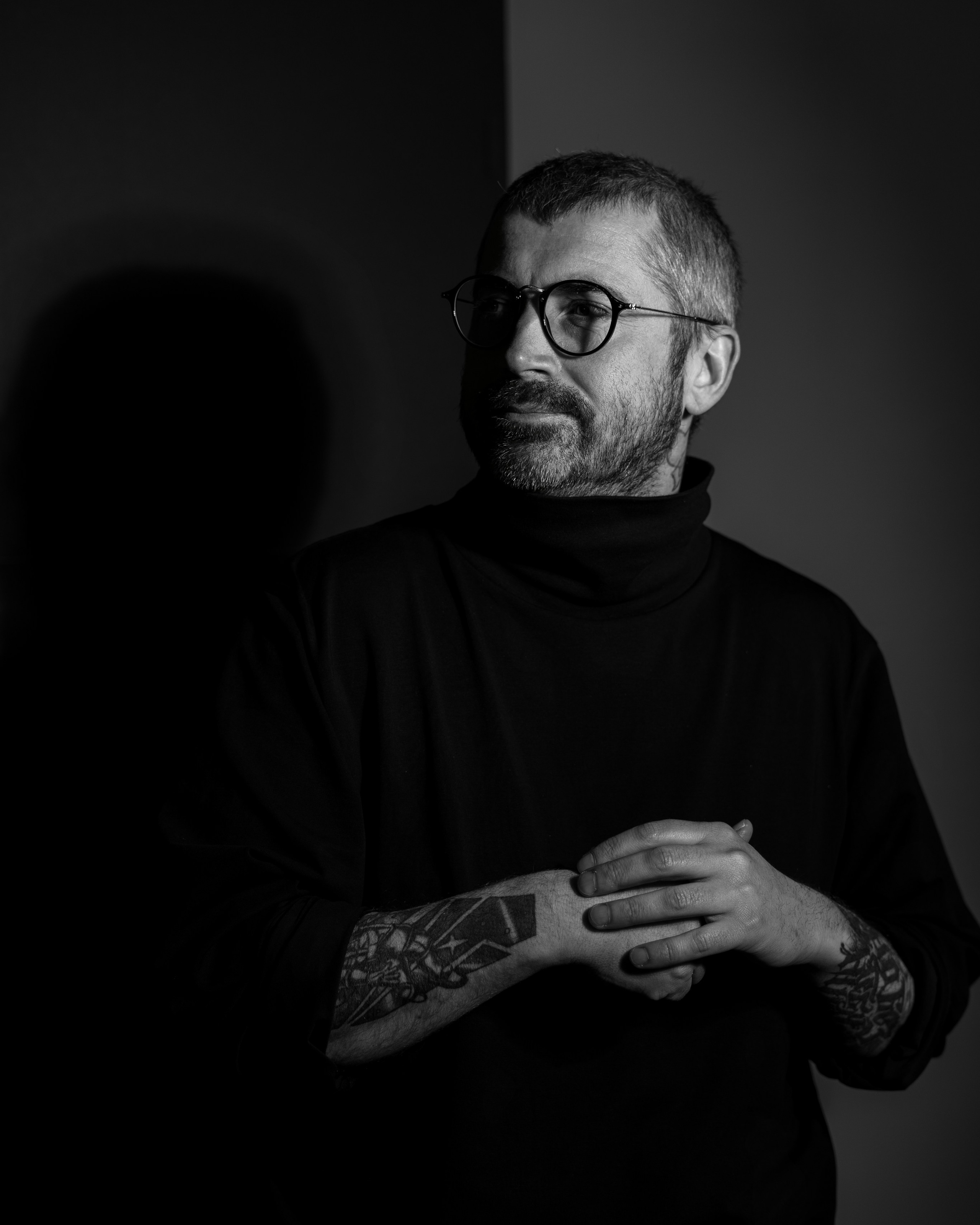 Студийная фотосессия для Максима