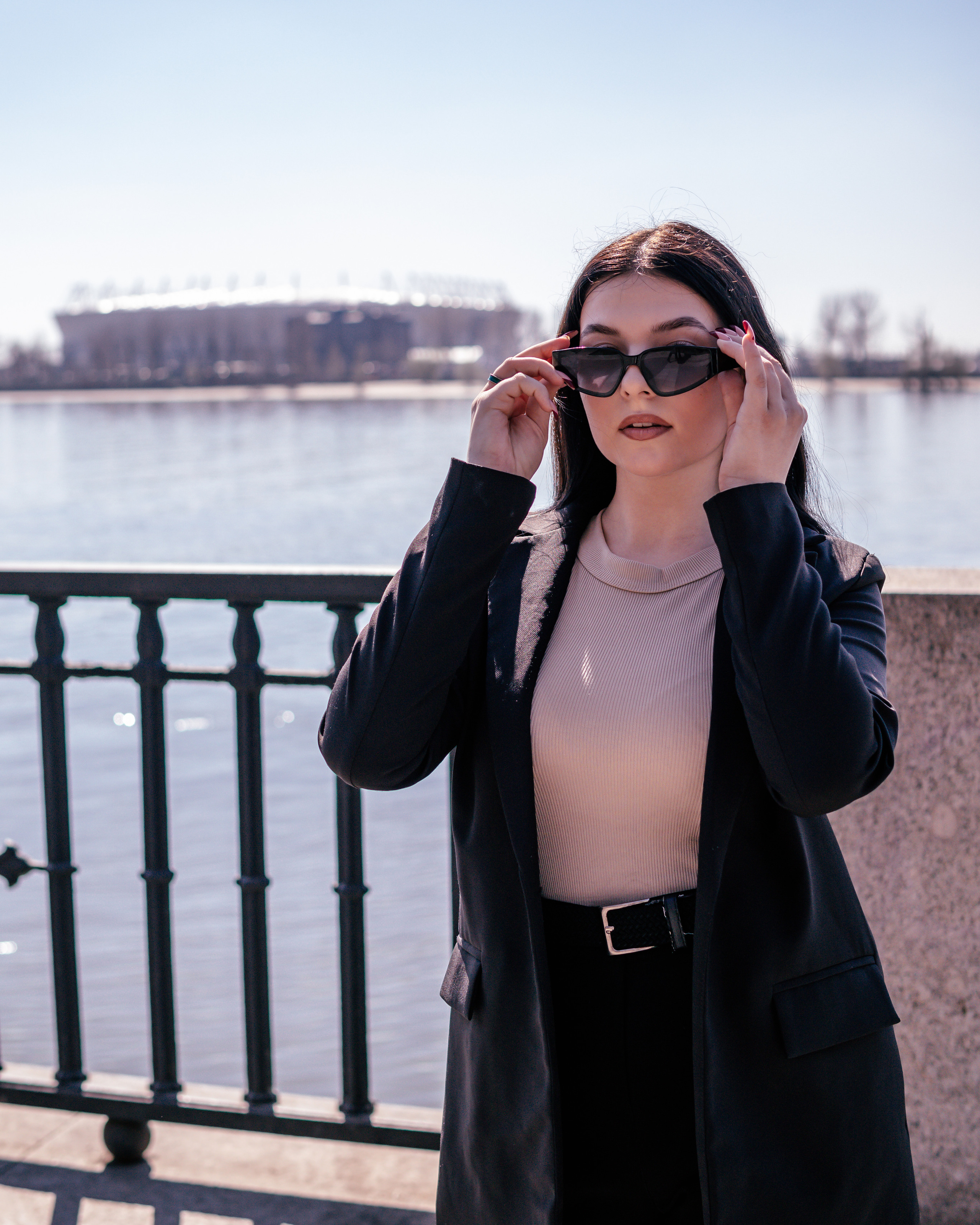 Прогулка Виктории по набережной