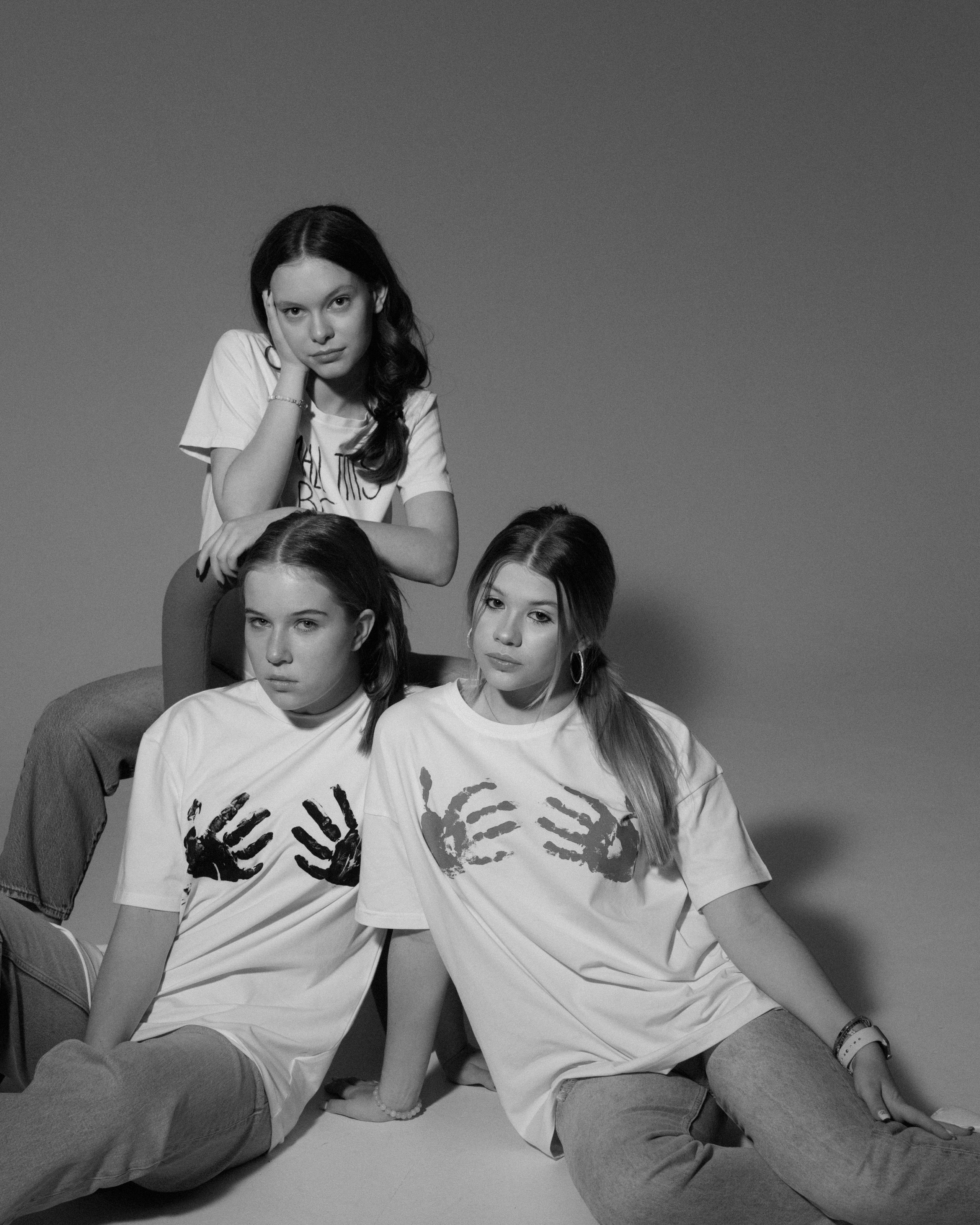 Девочки, студийная чб