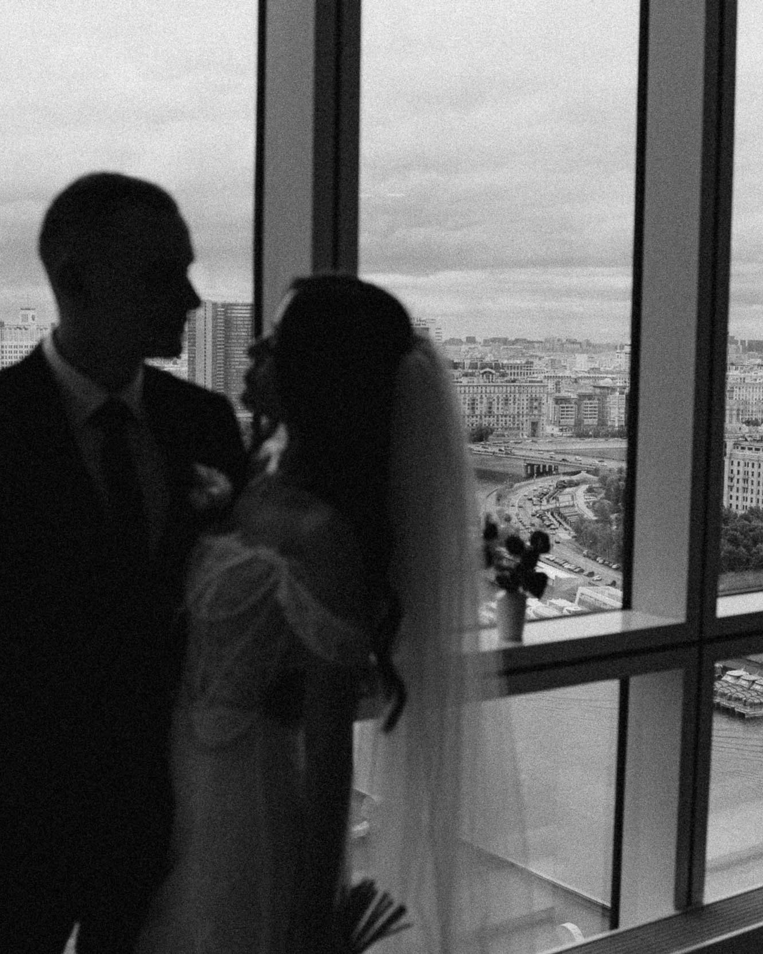 Любовь над городом