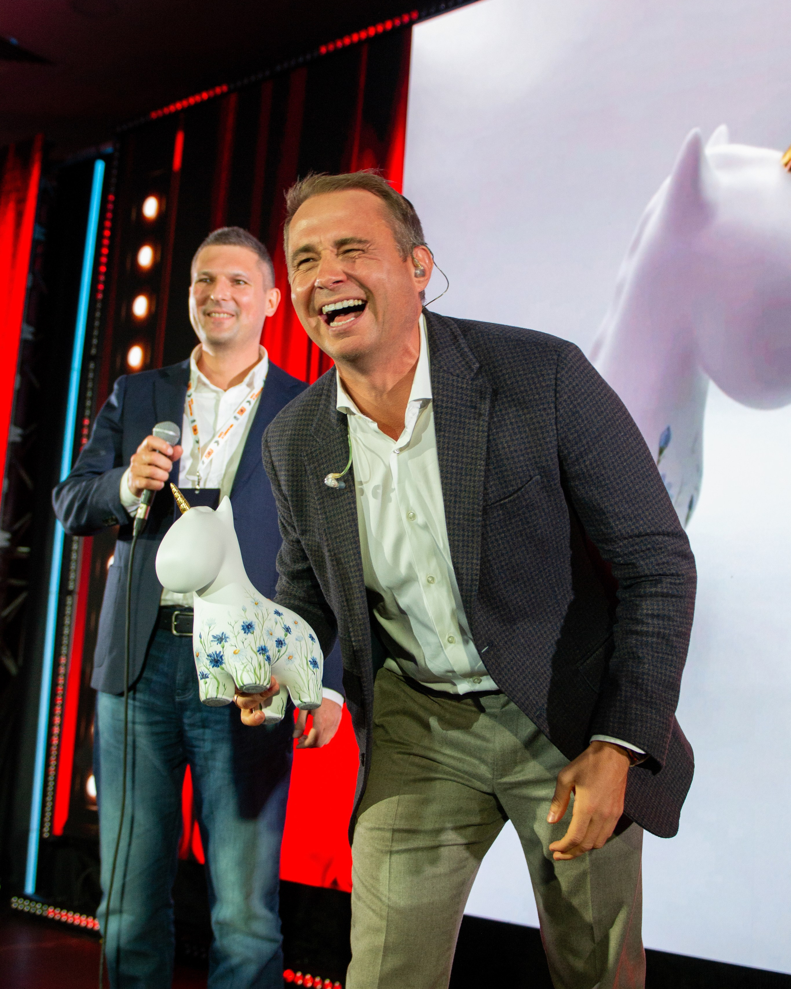 Тур Оскара Хартманна «Охота за единорогами»